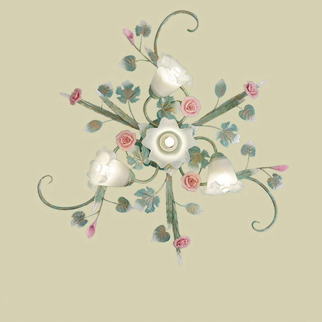 lampa sufitowa Romantyczna Yjmgrowing z różami, 4 ramiona, E14