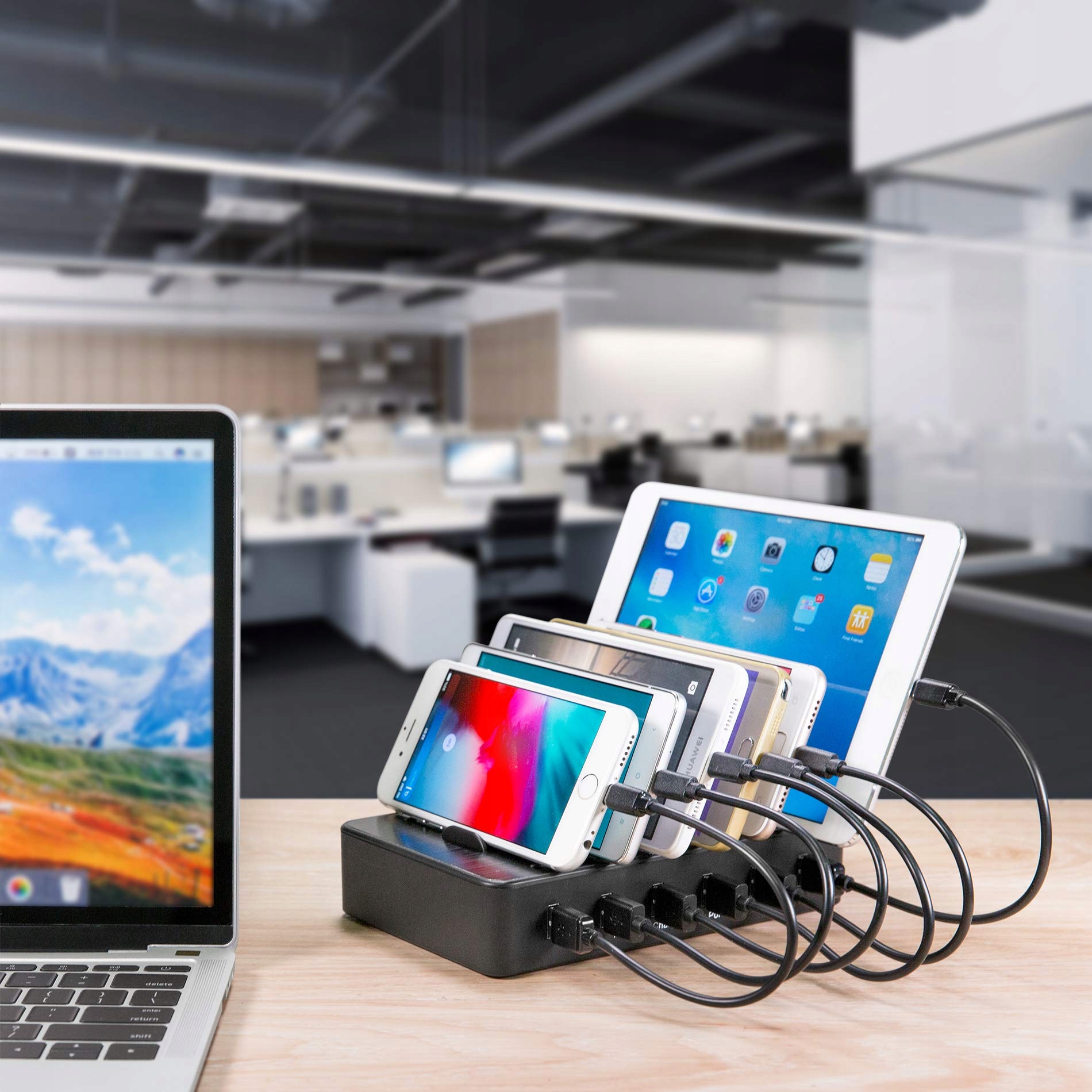 TECHDOT Stacja Ładowania USB 6 Portów Do Telefonów i Tabletów Z Kabli — miniatura 2