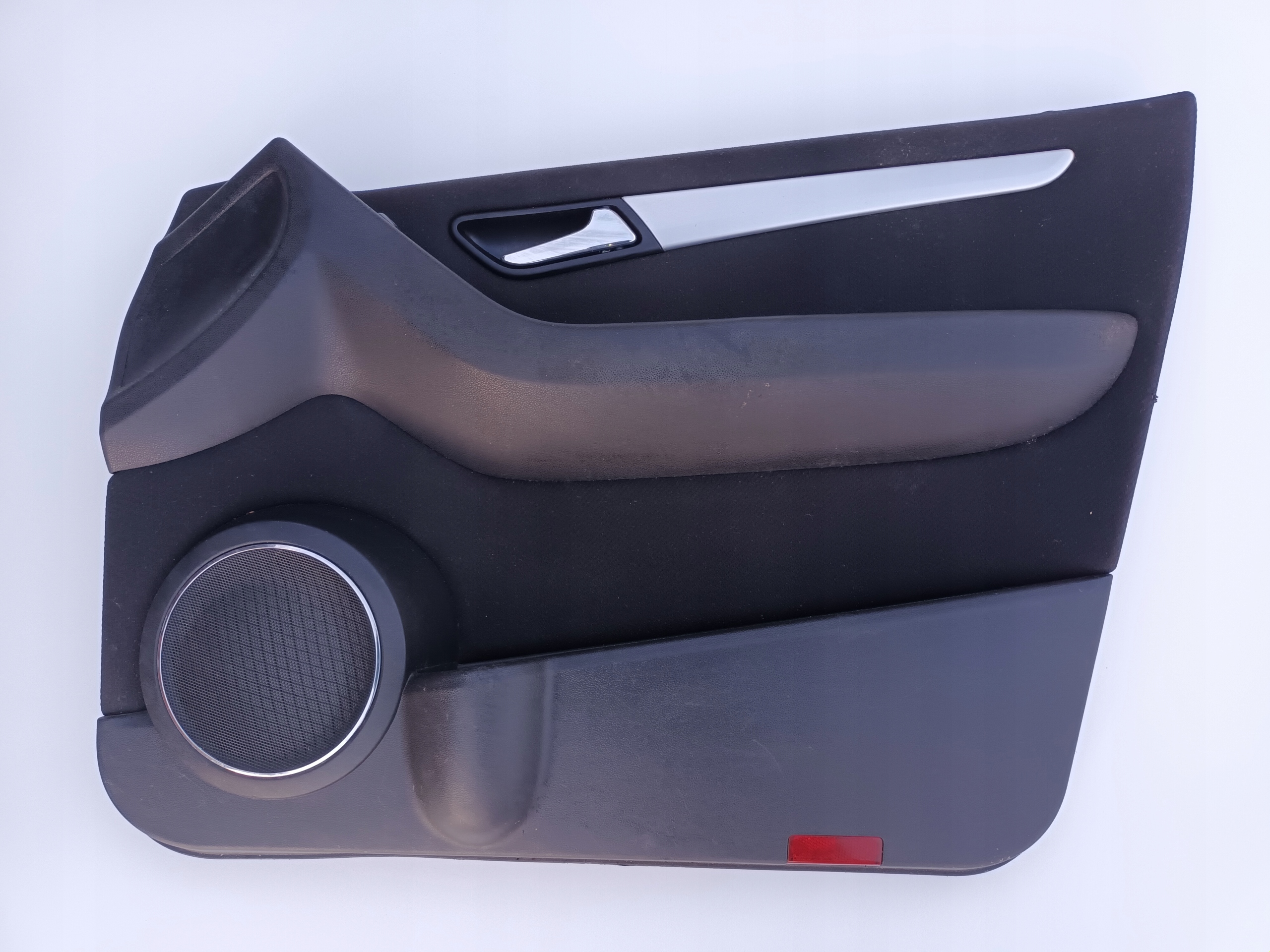 Бекон двері правий передній MERCEDES B клас W245 EU