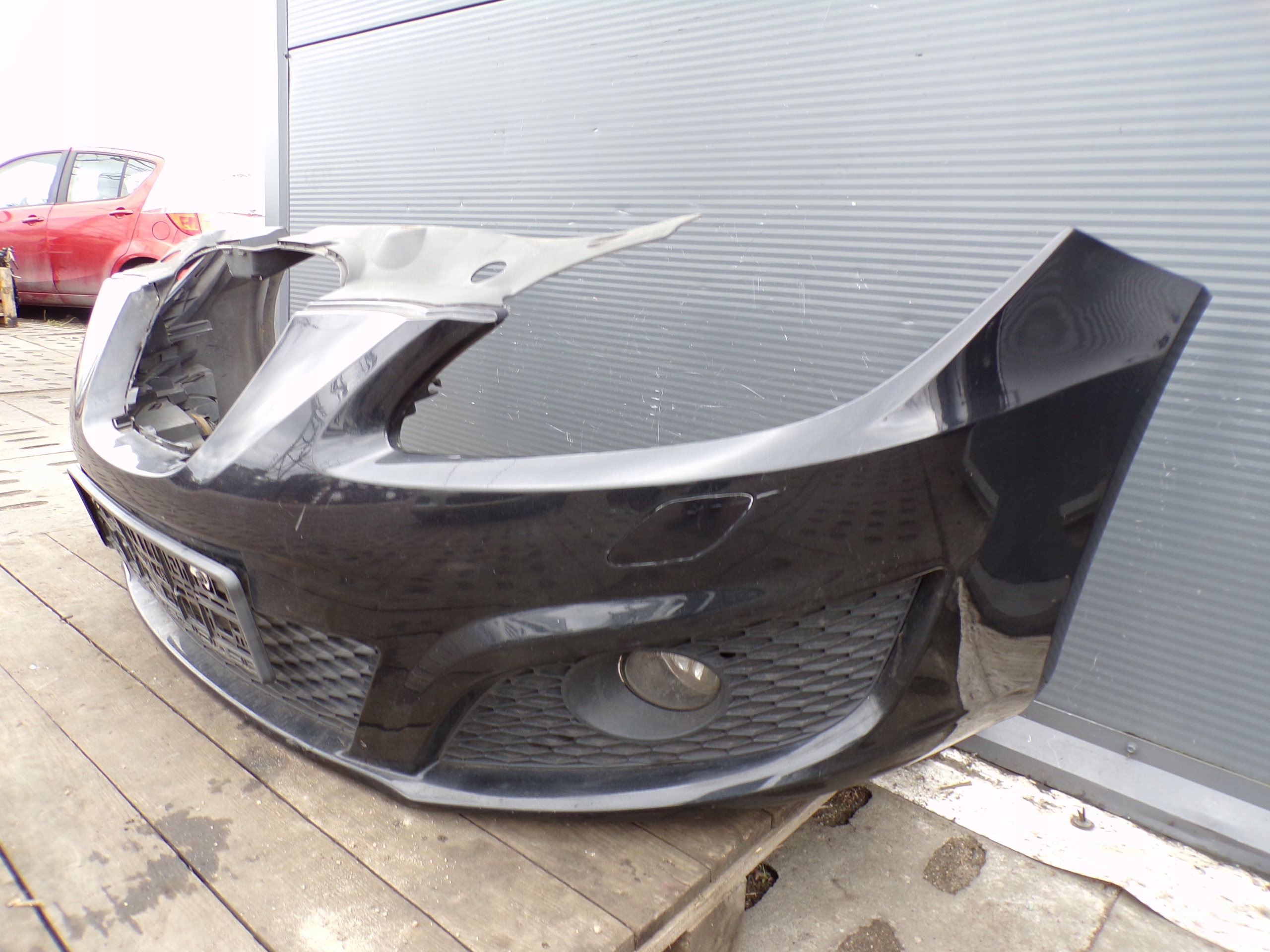 Frontstoßstange vorne SEAT LEON 2 II Spritzdüse Farbe Z4Z4