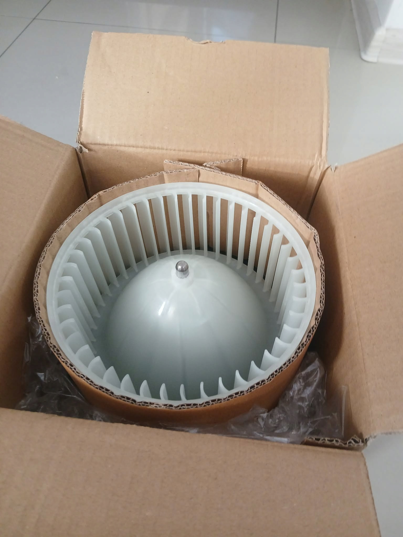 DMUCHAWA WENTYLATOR NAWIEWU EU A10357A8400000 RENAULT LAGUNA 3 III 07-11