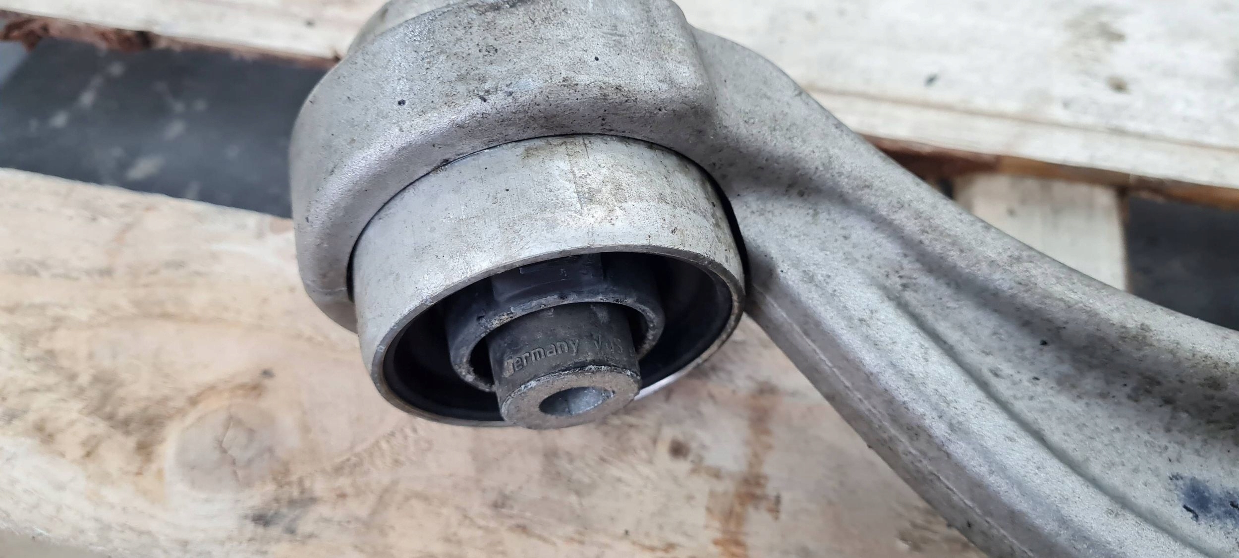 A6 C8 4K arm right front front lower 80A407696C A7 4K Q5 80A SQ5