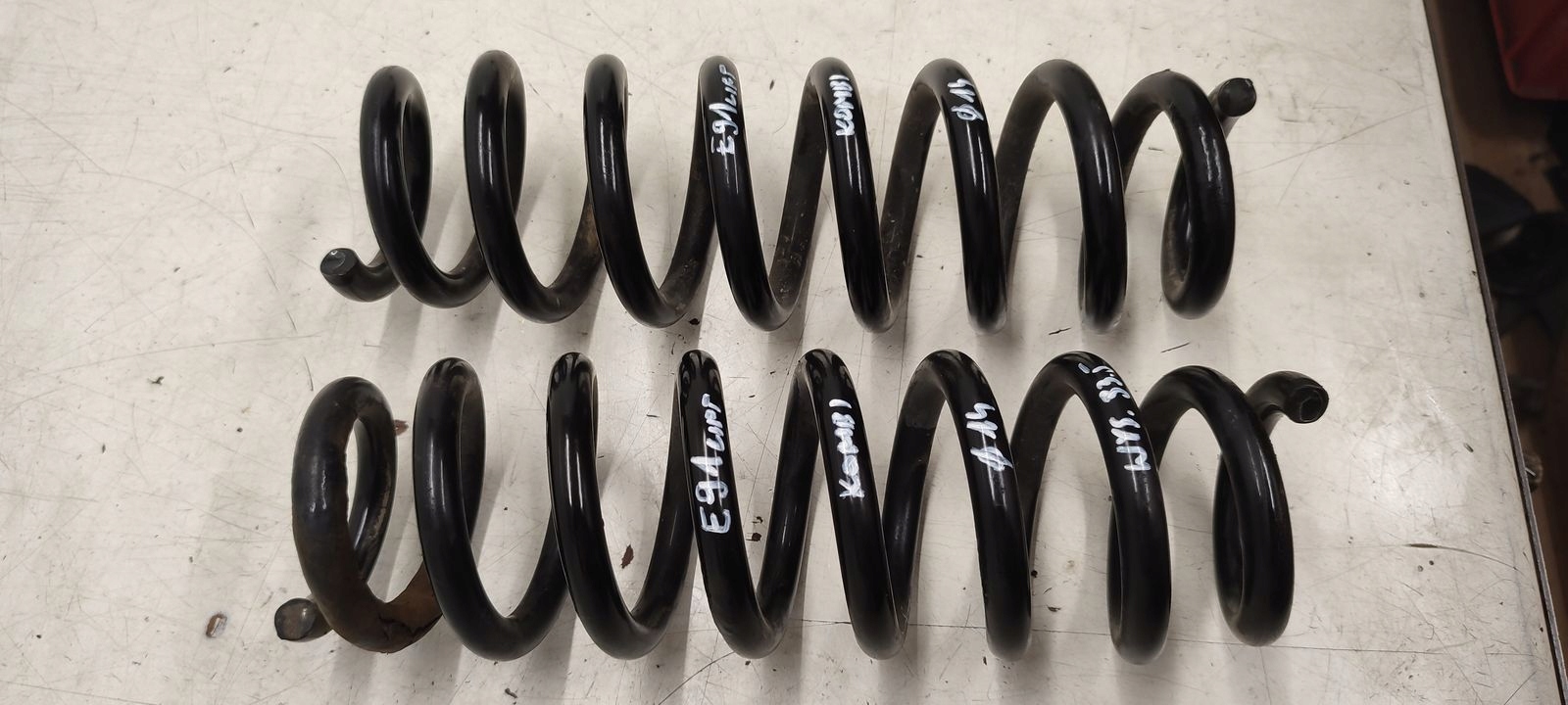 spring rear part rear BMW E91 LIFT 2,0D