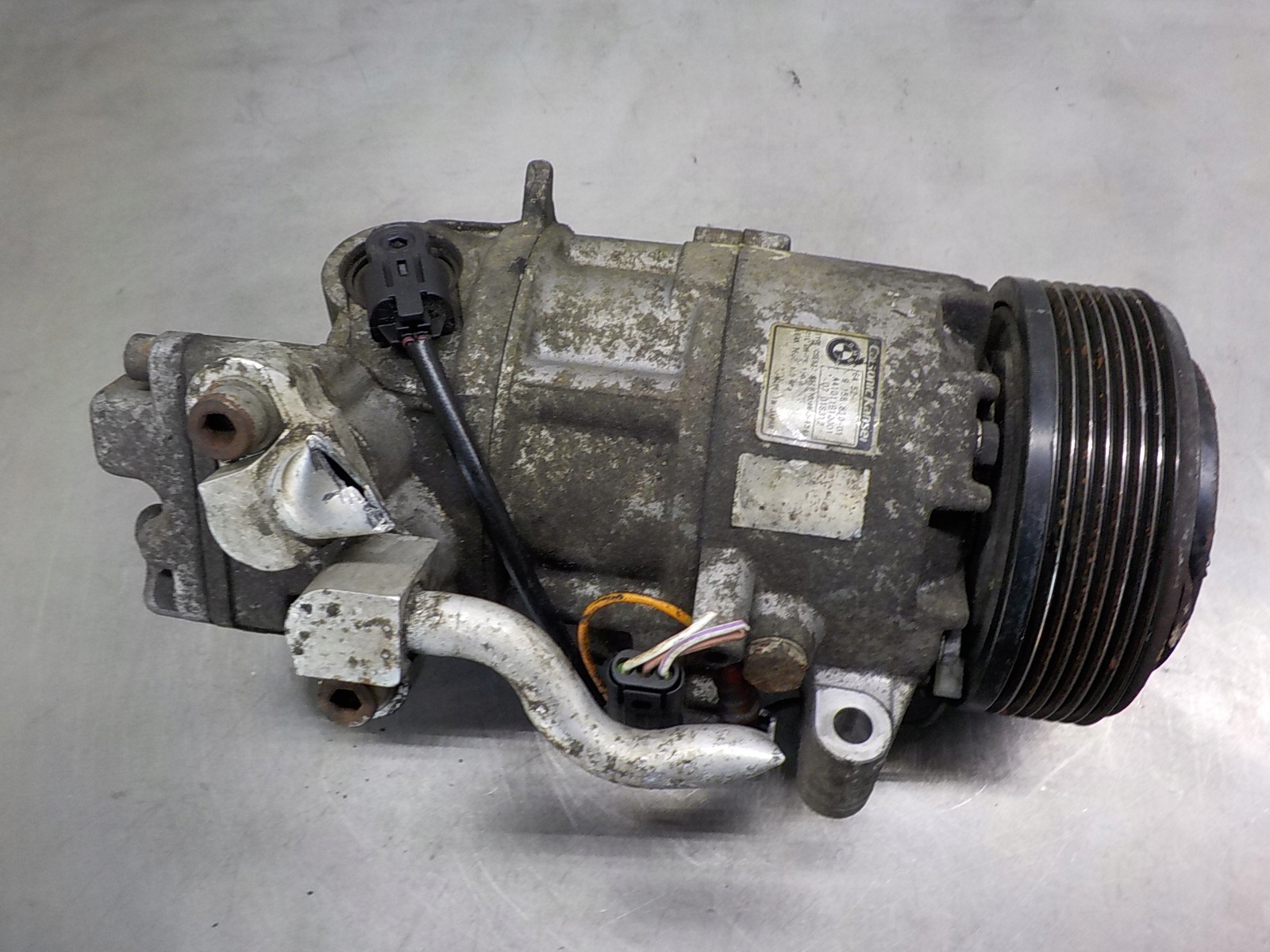 BMW 1 (E87) kompresor pumpa klimatizaci 9156820-01