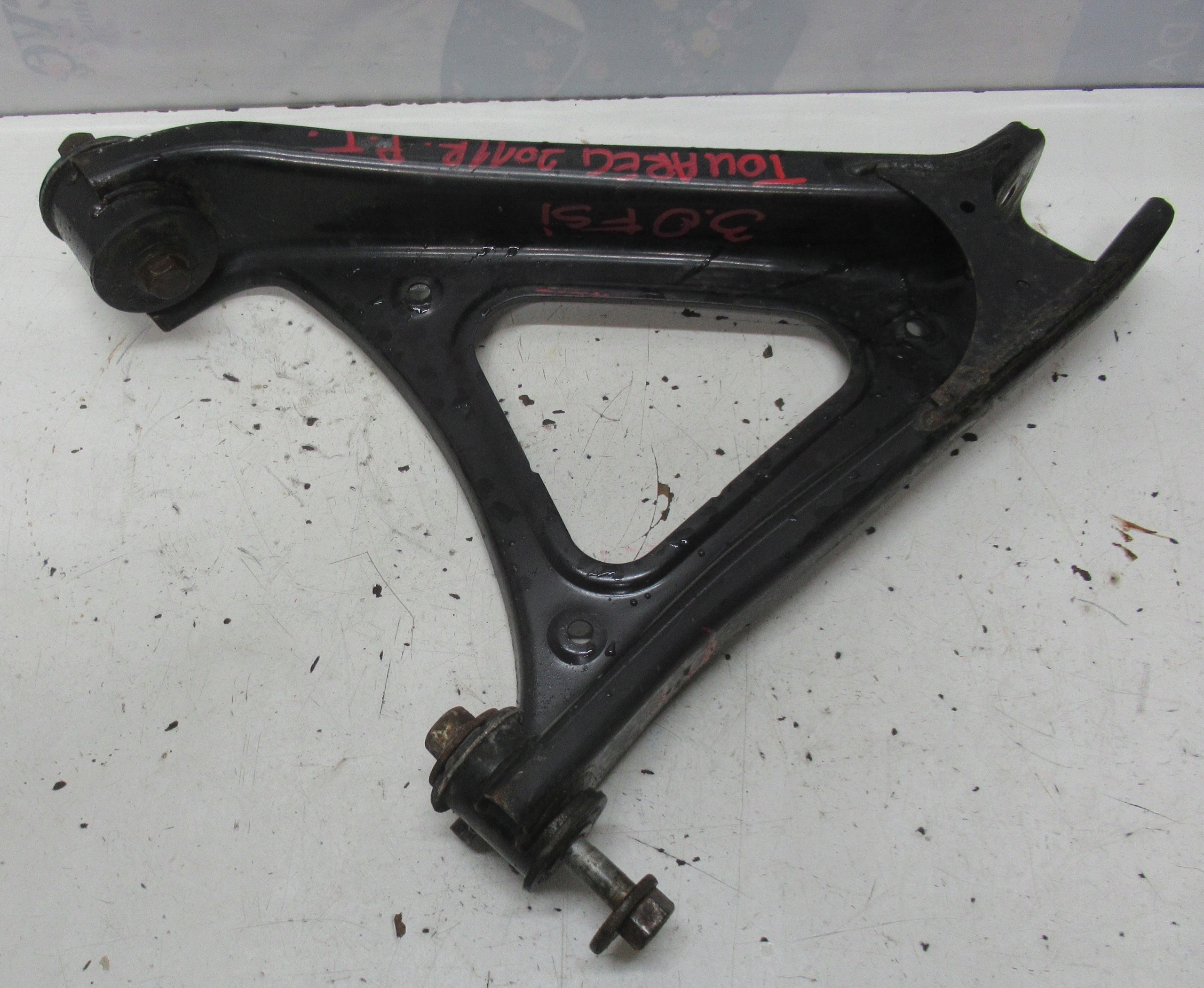 VW TOUAREG II 7P Querlenker rechts heck 7P0505352D