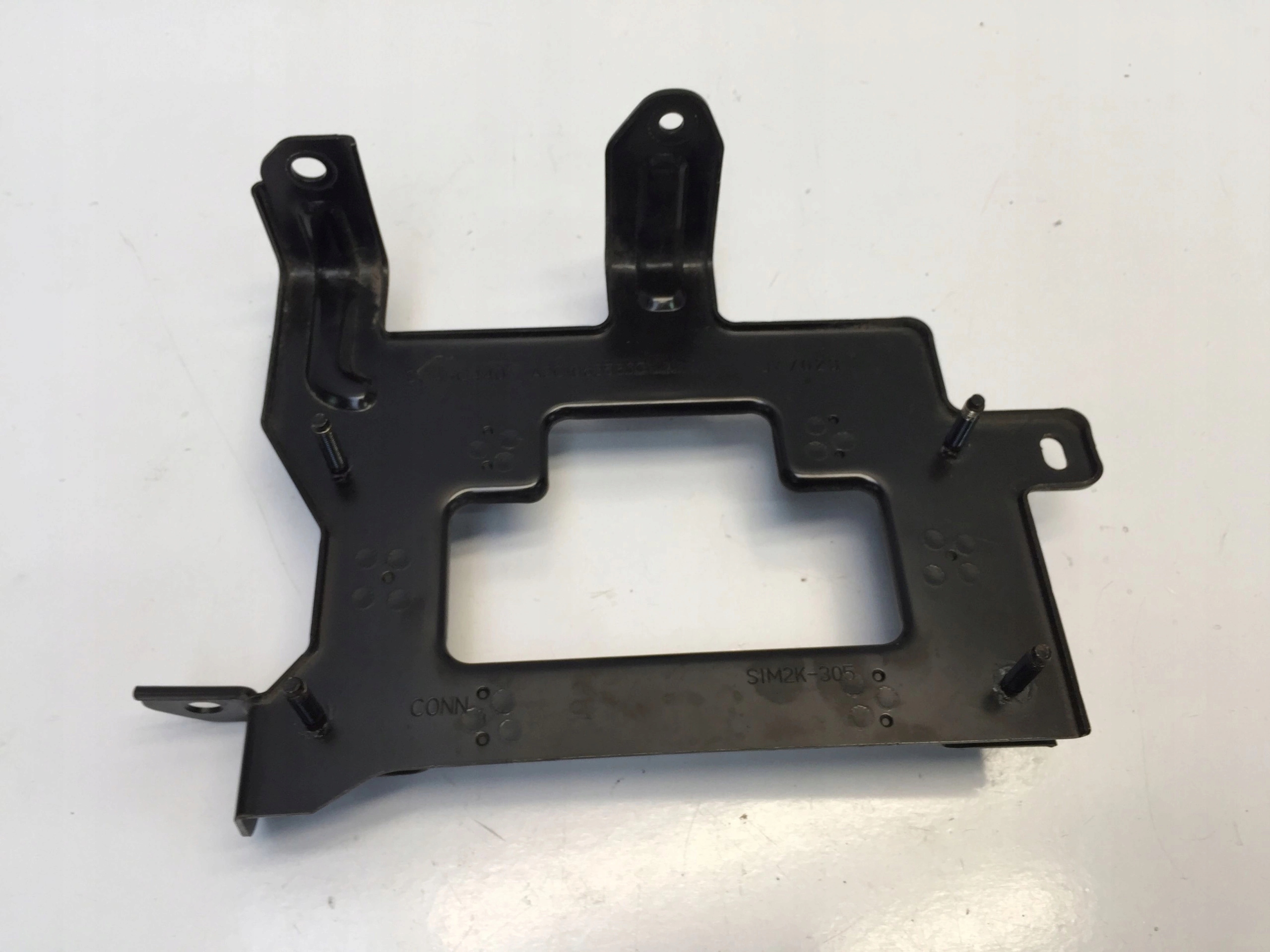 HYUNDAI IONIQ 19 РАДАР КРОНШТЕЙН