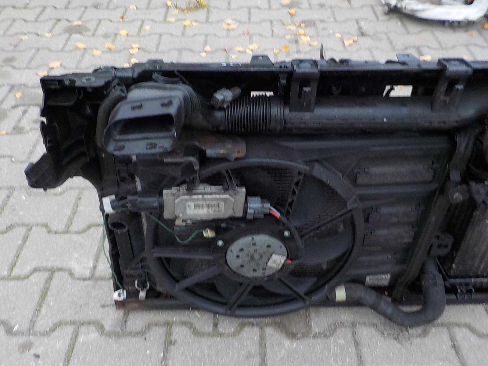 928 MAZDA 3 II BL 1.6D support panel for radiators sider radiator pillar
