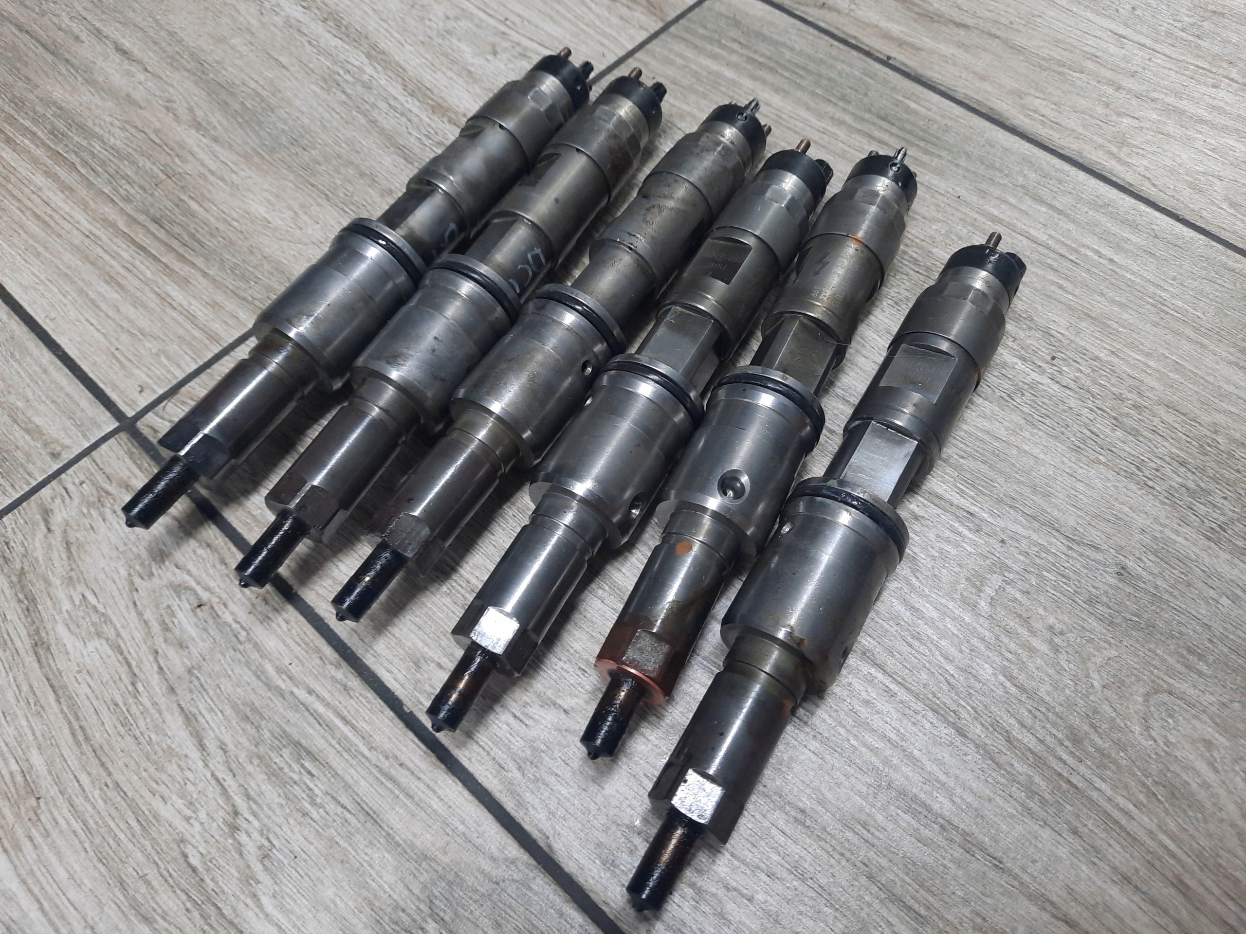 WTRYSKIWACZ WTRYSK RENAULT PREMIUM DCI 370 420