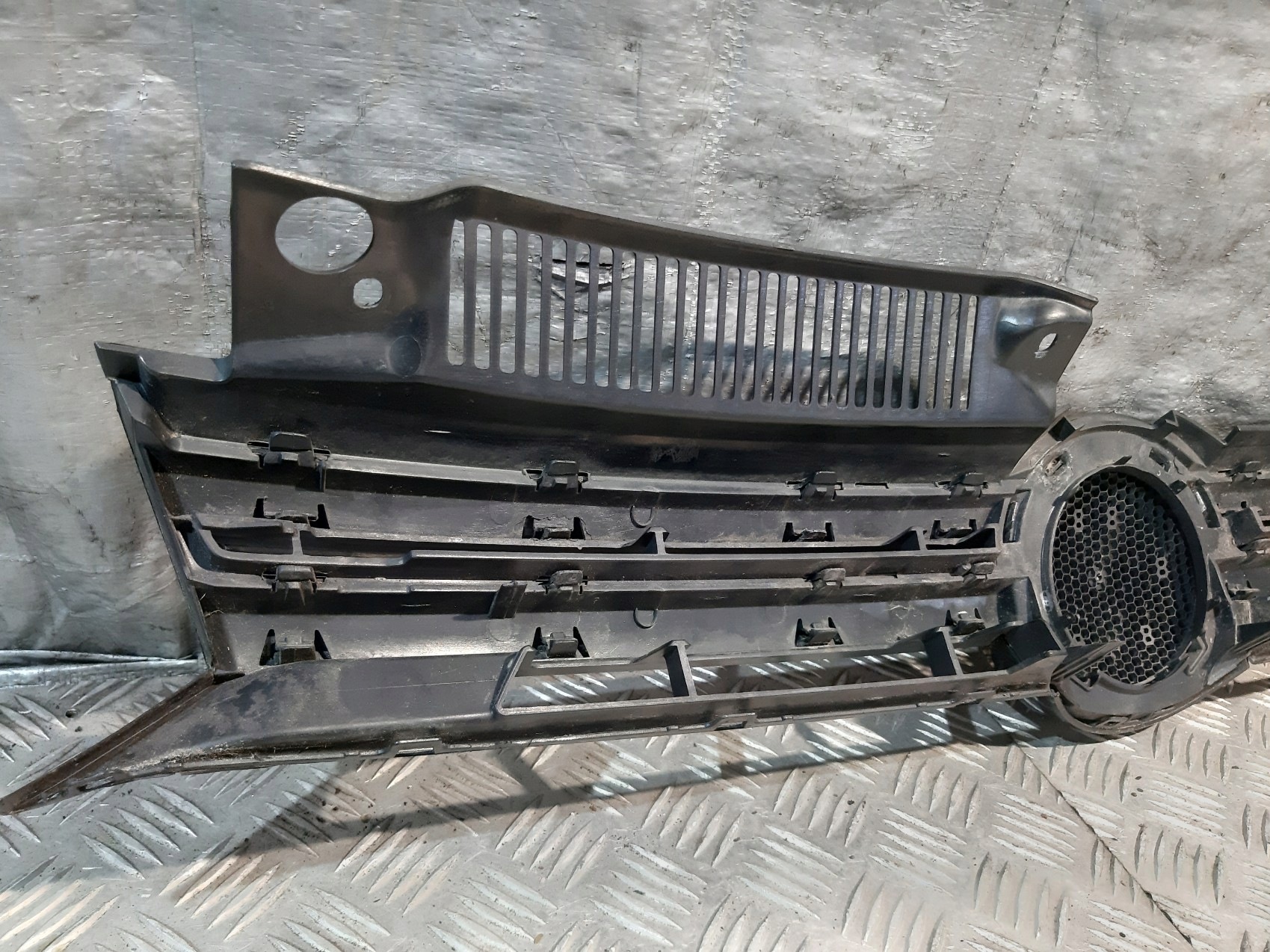 grille radiator grill VW GOLF 6 VI 1K9853651A