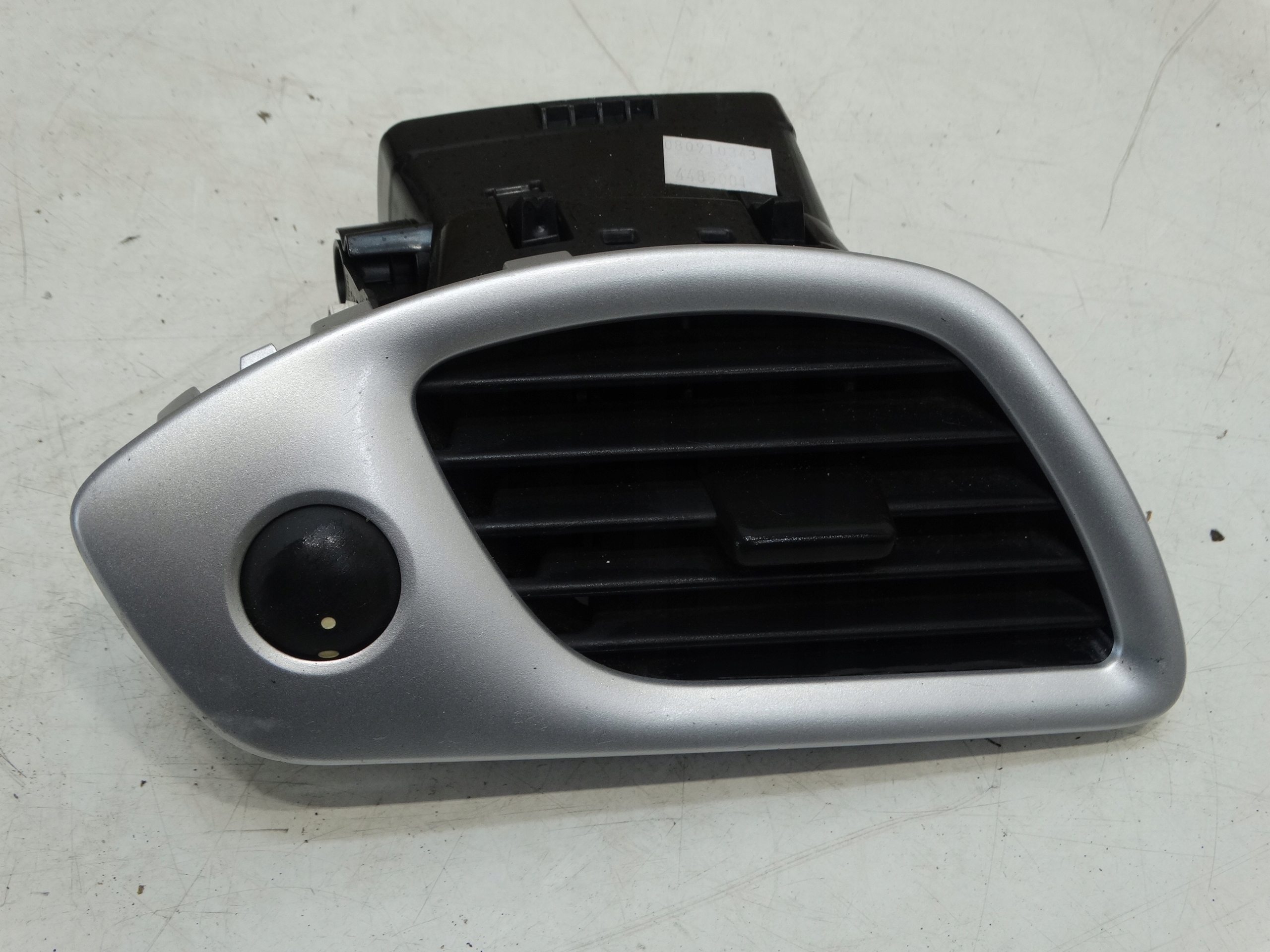 grid air conditioning devices left front RENAULT SCENIC III 09-13R. 1012124