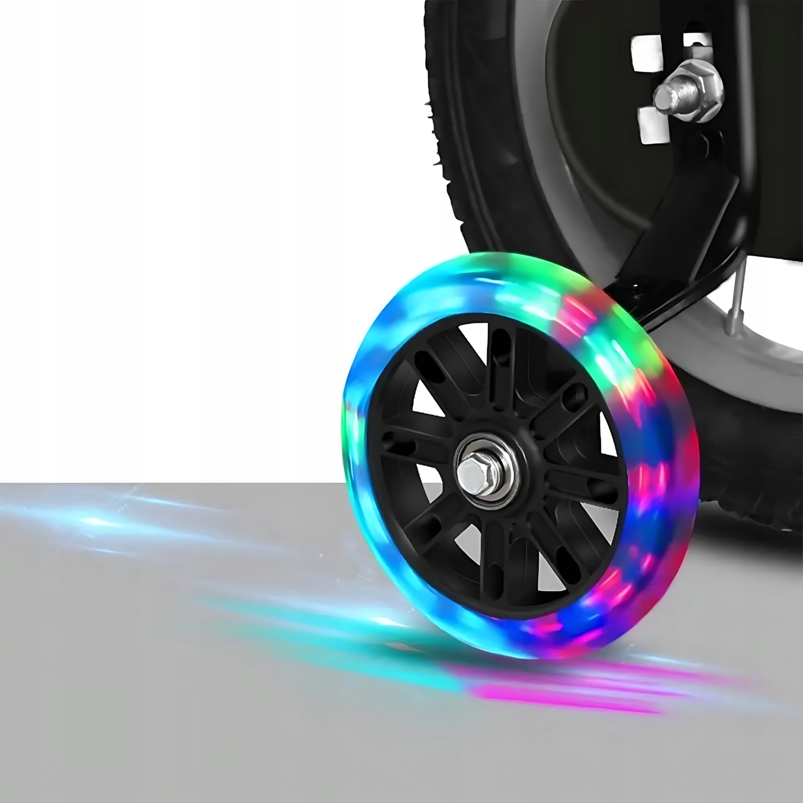 KÓŁKA BOCZNE DO ROWERU DZIECIĘCEGO KOŁA DO ROWERKA ŚWIECĄCE DO NAUKI JAZDY Materiał dominujący metal