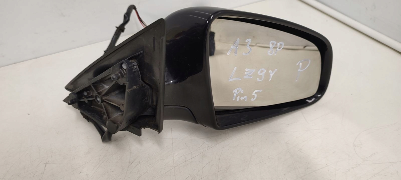 mirror right 5pin Audi A3 8P LIFT 3D LZ9Y