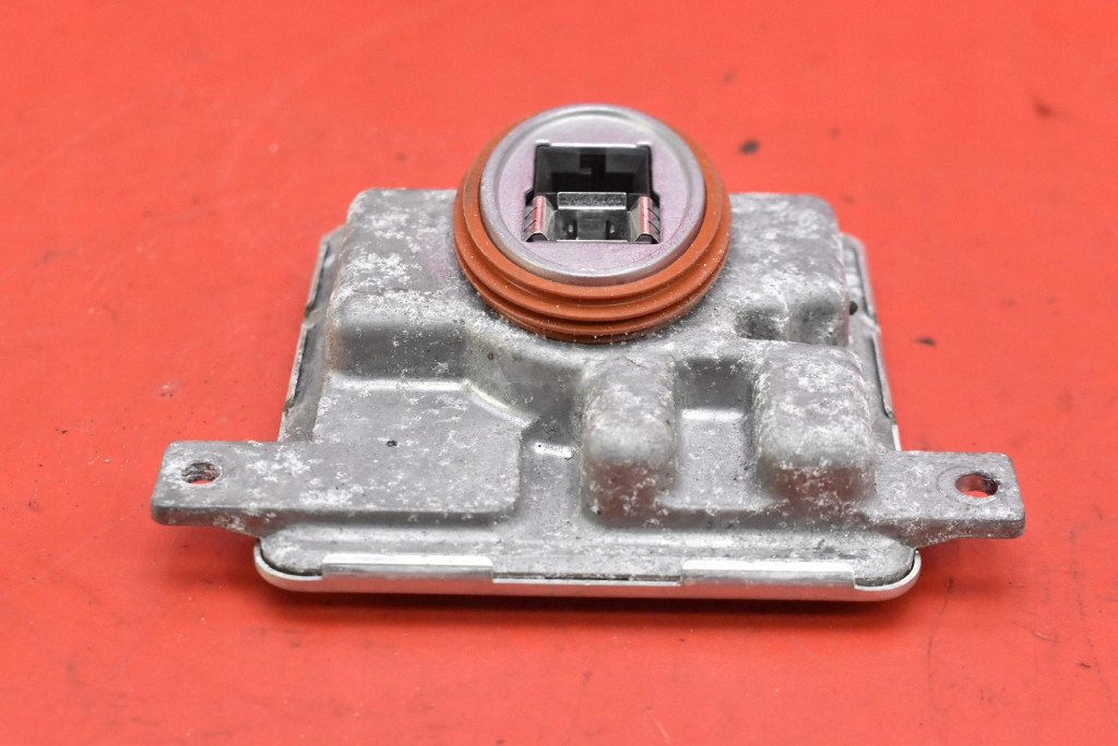 control unit XENON KSENON left 7318327 BMW F23 13-21