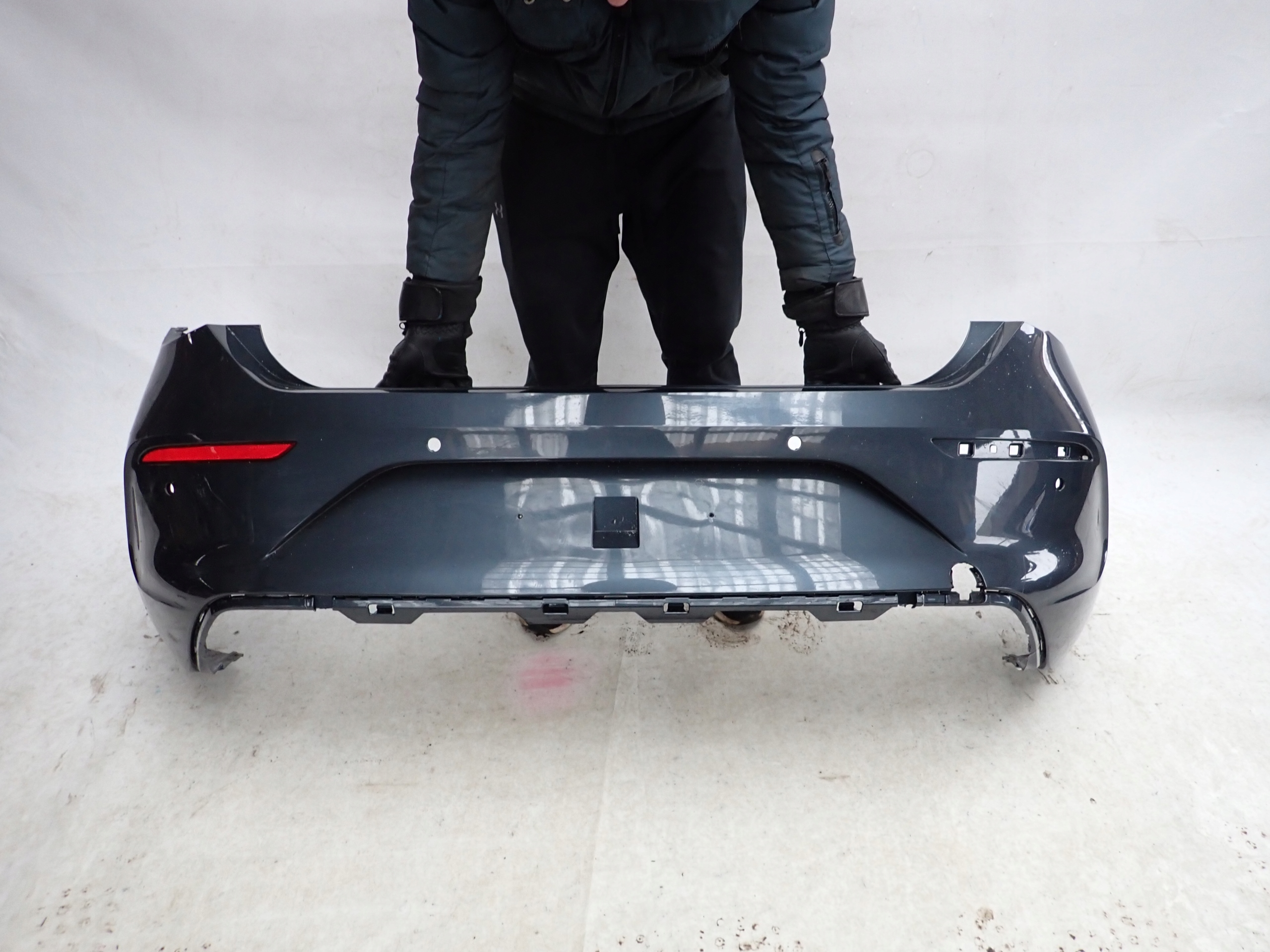 SEAT LEON IV 4 CUPRA 5FA HB bumper rear part rear PDC 5FA807417E