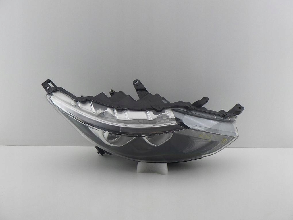 NISSAN QASHQAI II 2 J11 2014- light front right