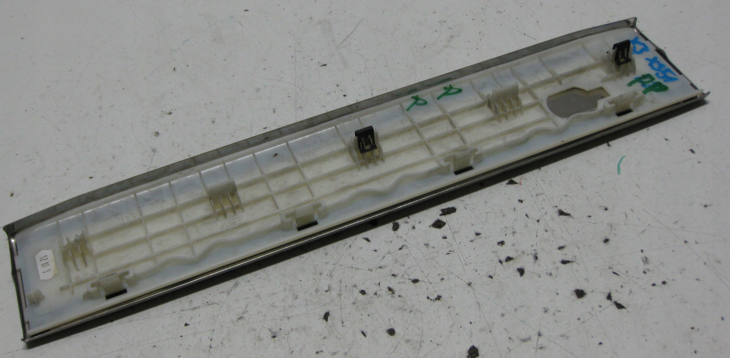 JAGUAR XJ X351 FL 16R moulding cap threshold right front AW93-13200-AE