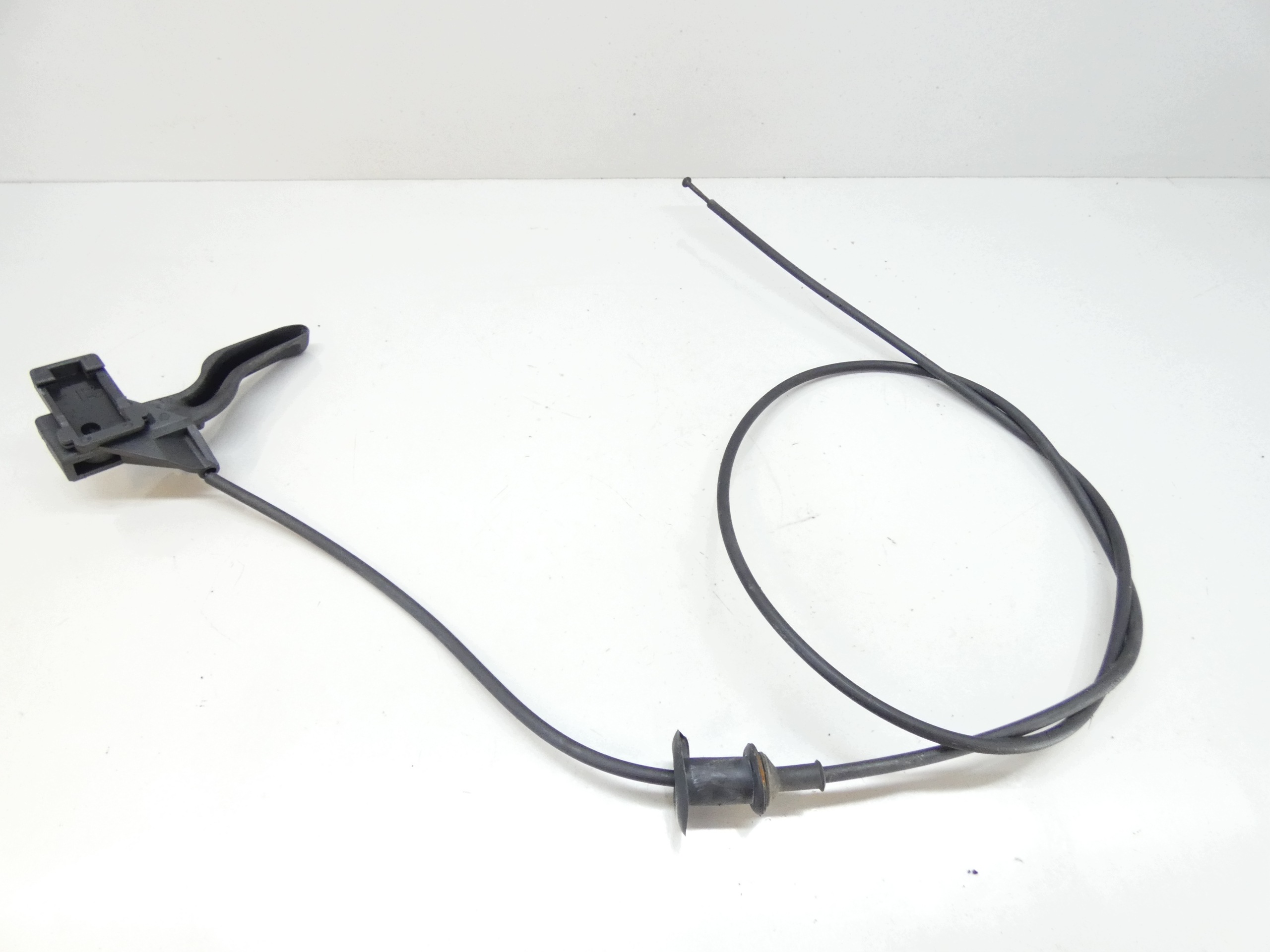 Poignée Câble pour l’ouverture du capot OPEL ASTRA G II 98-09