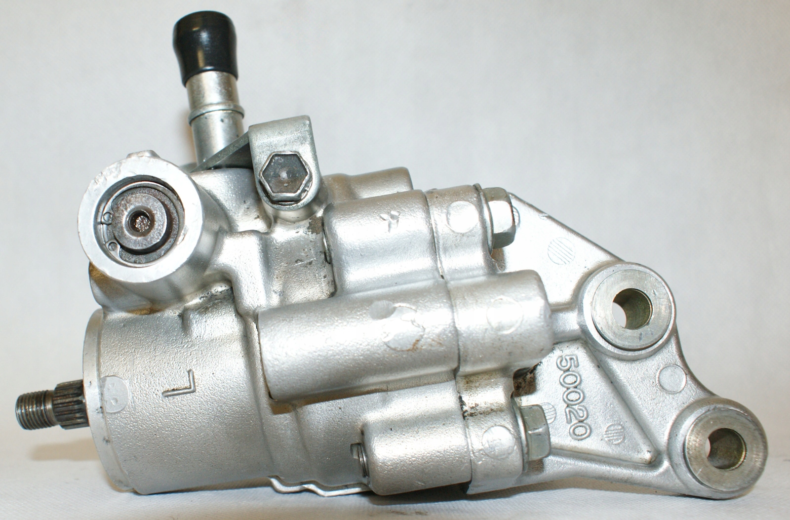 насос гур lexus LS430