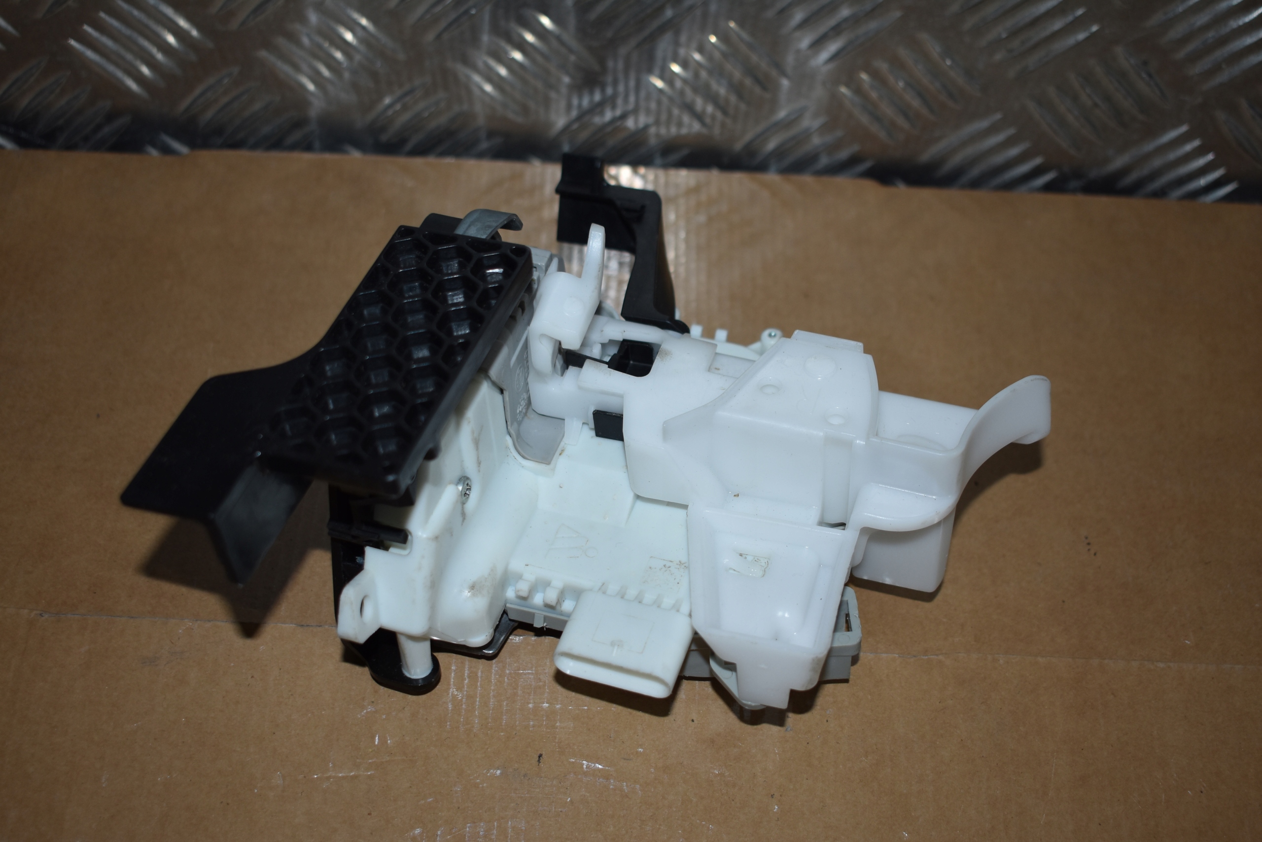 IDEALNY lock door front right PORSCHE AUDI 1