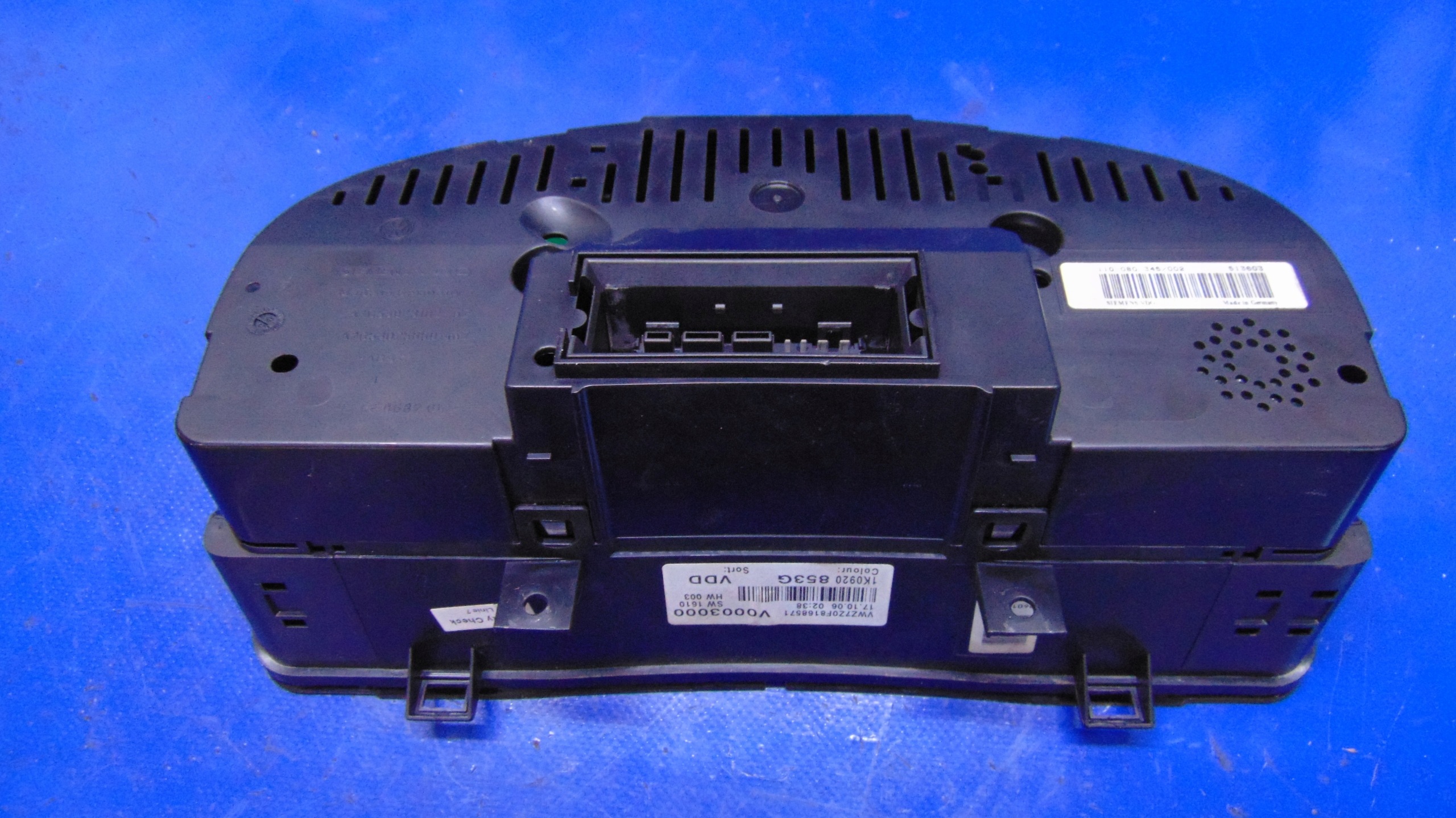 dials dials 1.6 8V VW GOLF V HB 03-10 ROK