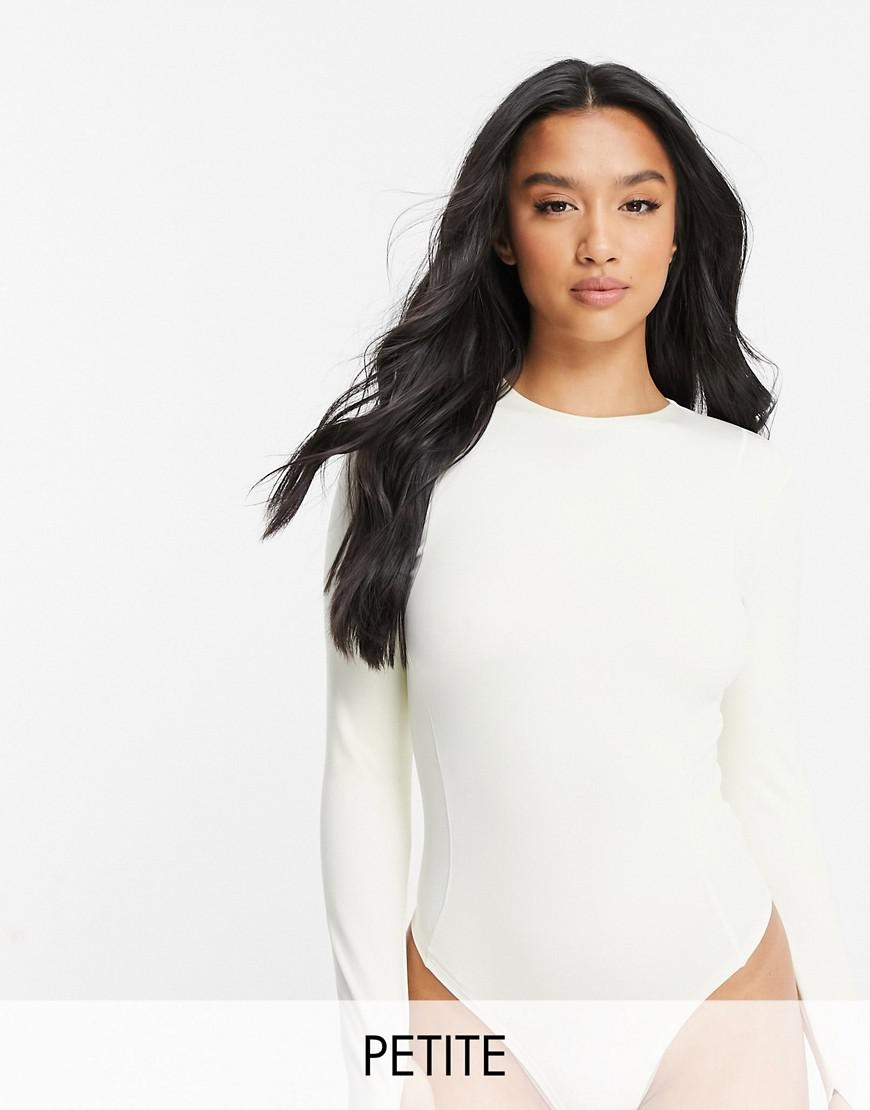 BODY ECRU DOPASOWANE Z DŁUGIM RĘKAWEM 30 AS8 Dekolt okrągły