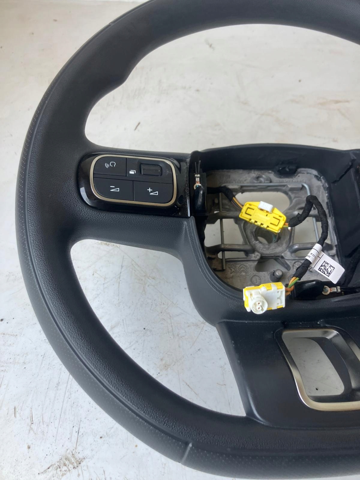 lenkrad MULTIFUNKCJA CITROEN C3 III 98164325ZD LADNA