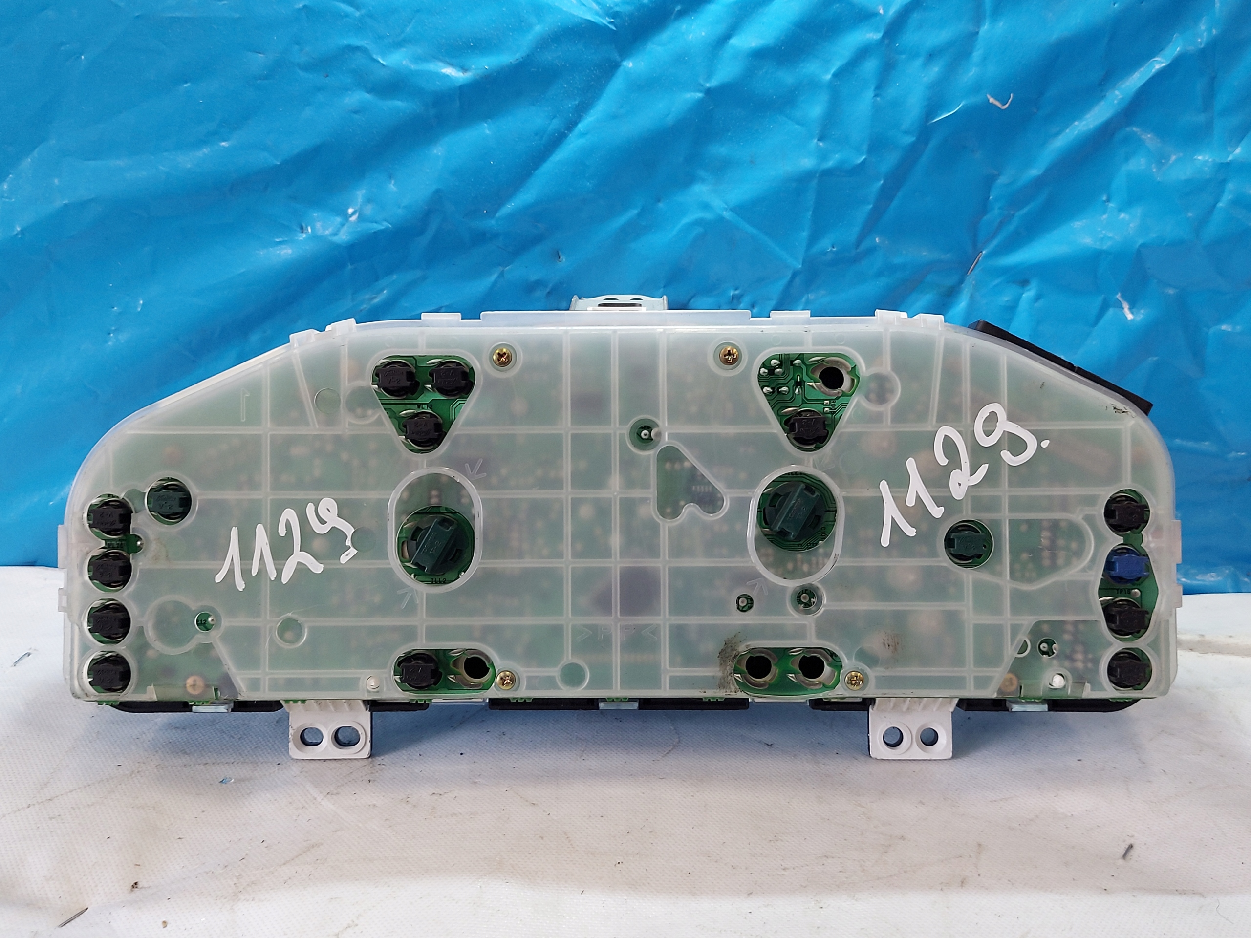 dials clock MAZDA DEMIO 1.3 DC37A