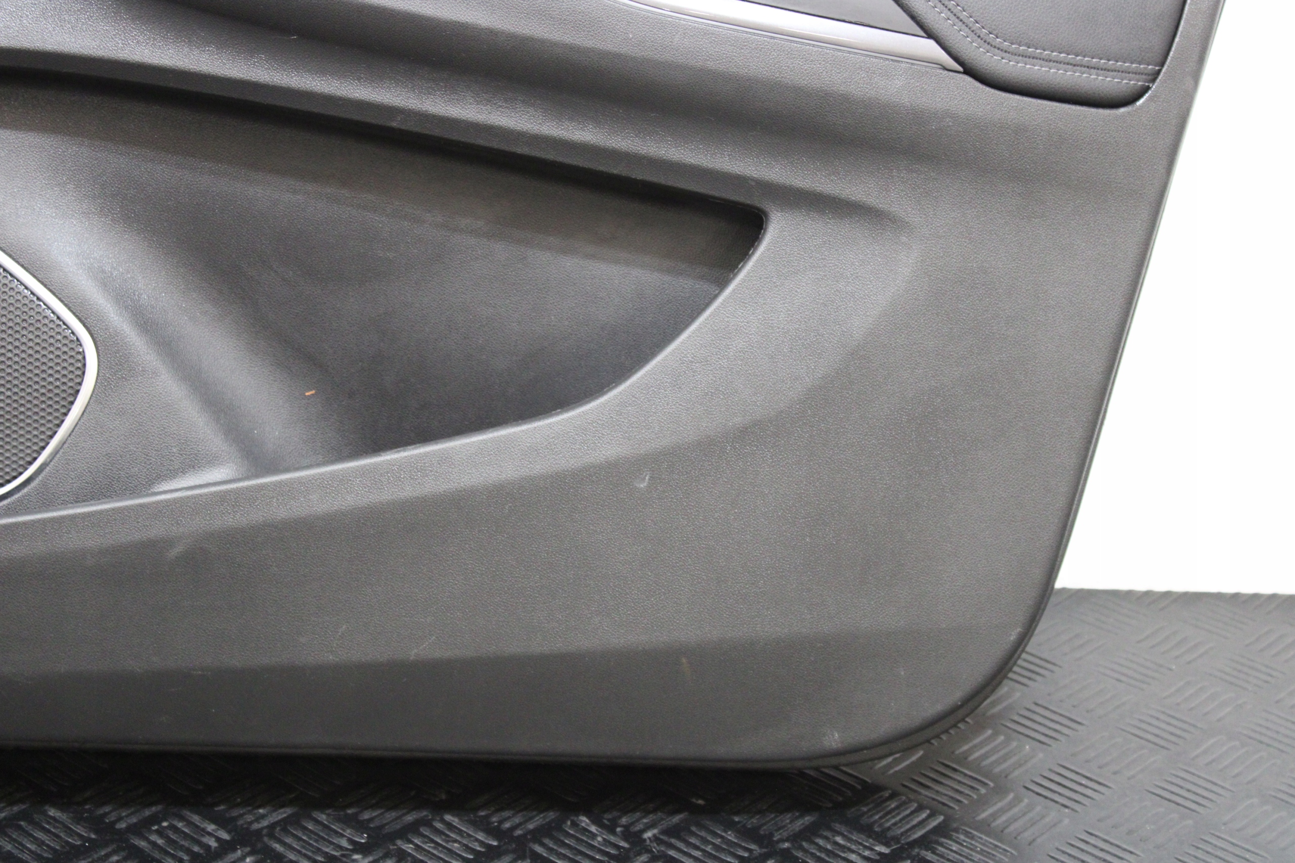 upholstery side door right front OPEL GRANDLAND X