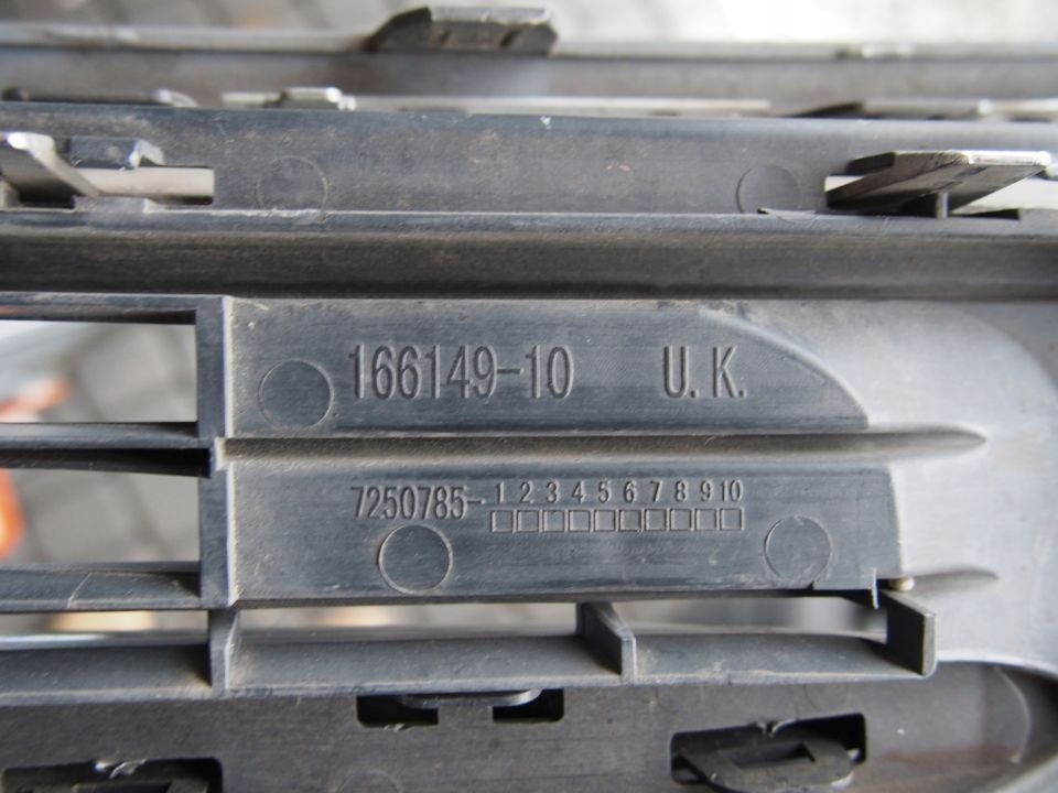 Mini Cooper One Grill R56 FL Lift 10r
