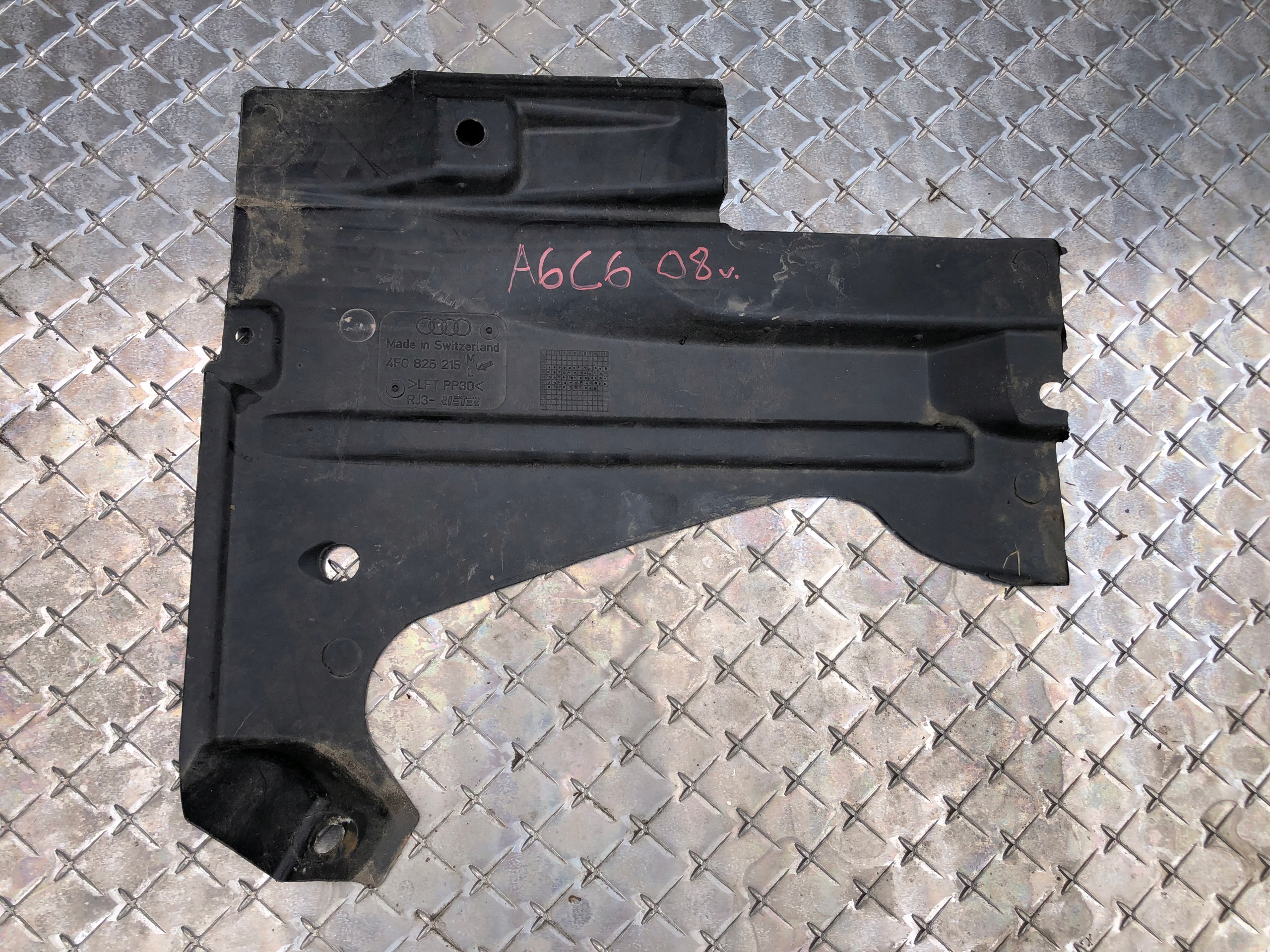 Blende Abdeckung Unterfahrschutz AUDI A6 C6 4F0825215L