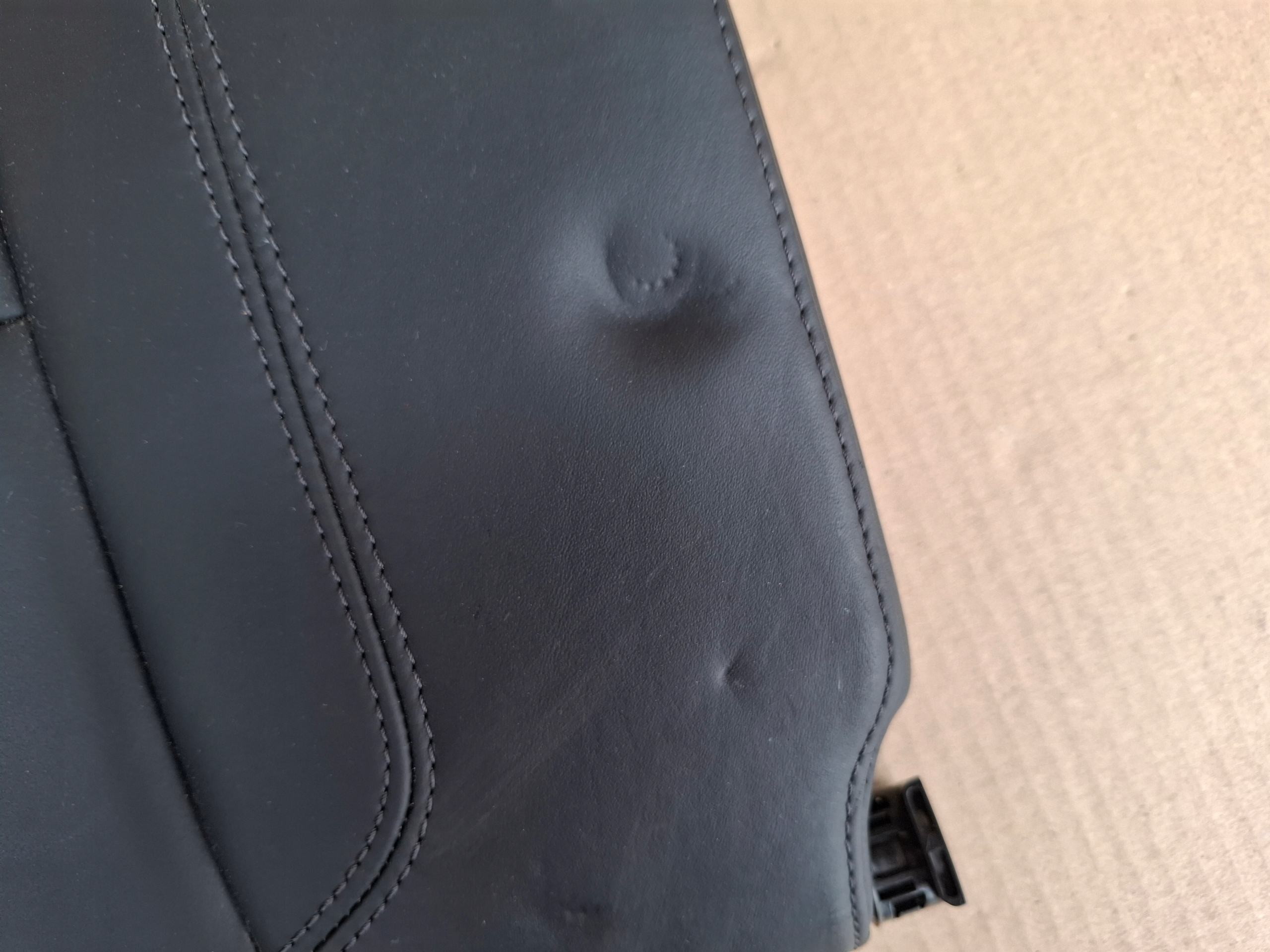 OPARCIE KANAPY rear part right PORSCHE 911 992 19r
