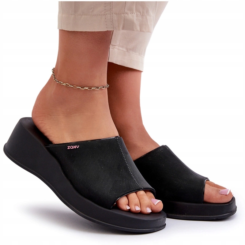 Nazouváky Na Koturně Voňavé Pohodlné Zaxy Černé 35/36