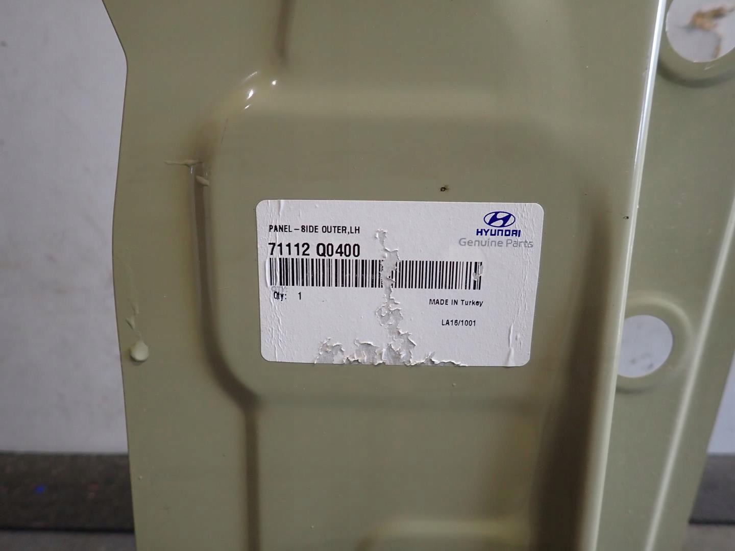 side left threshold pillar HYUNDAI BAYON 2021- 71112-Q0400