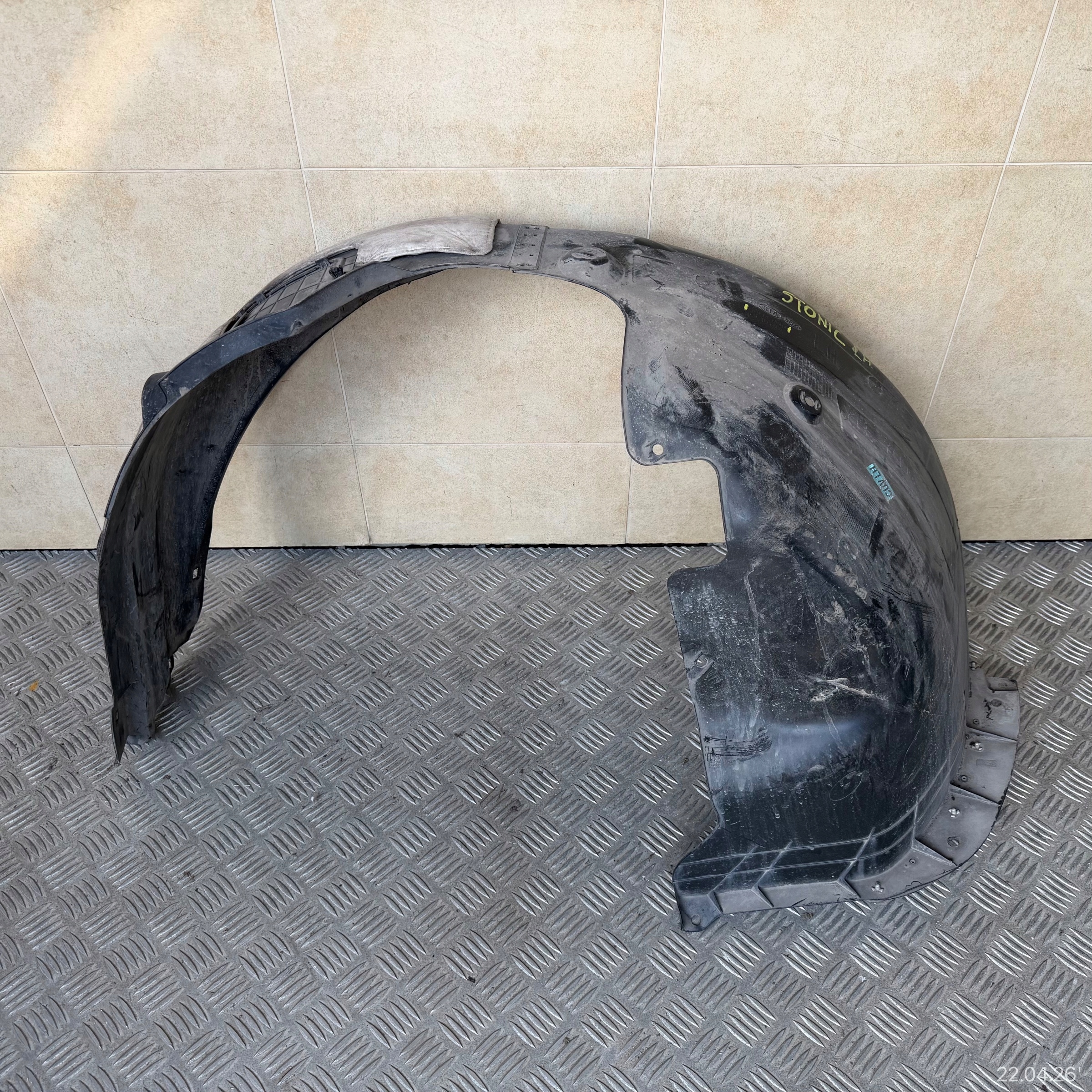 mudguard front left KIA STONIC LIFT 2022 ROK 86813-H8400