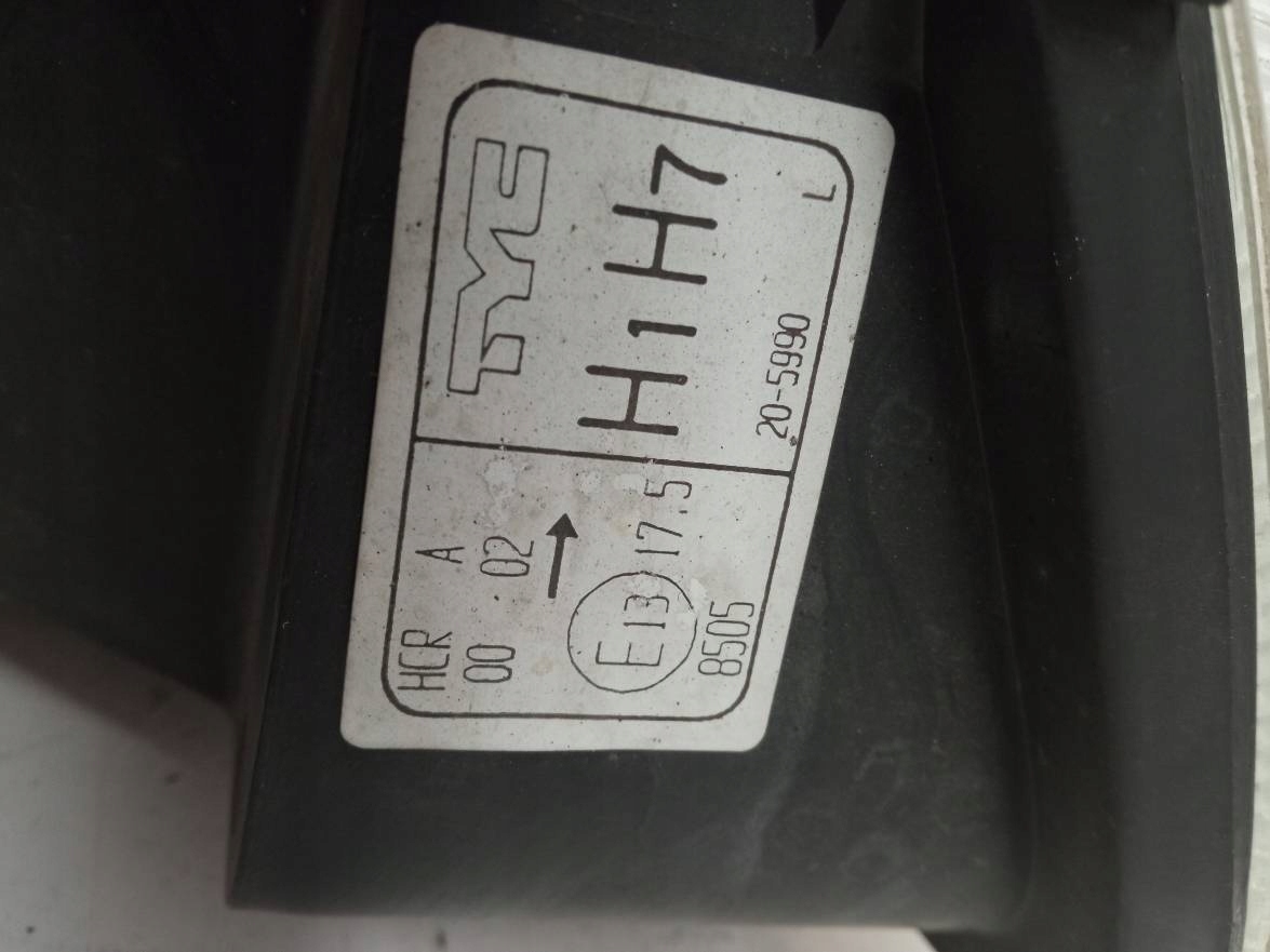 light front left before LIFT Nissan Almera and (1995-2000)