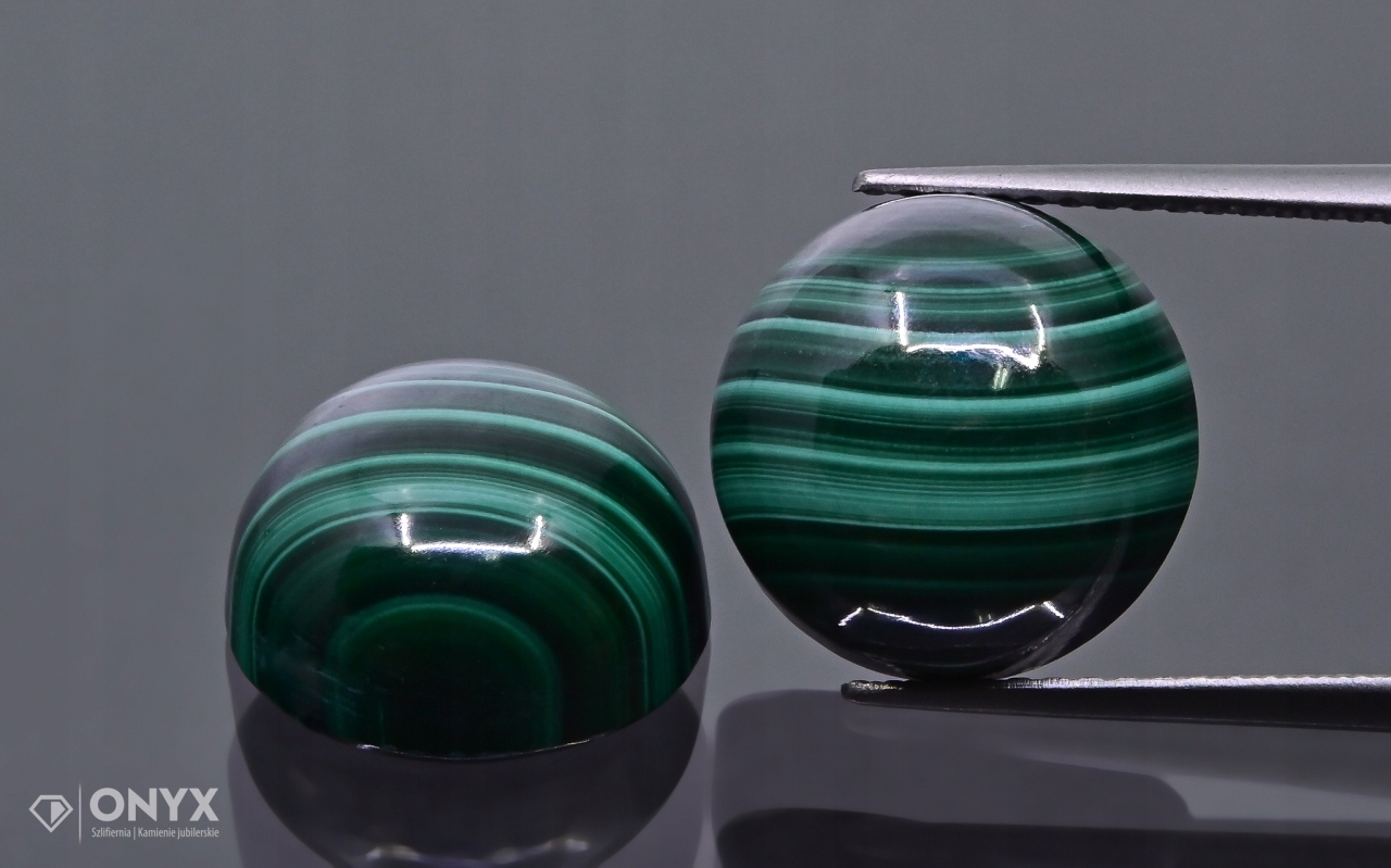 Malachit kabošon Pár kulatý fi 11,8 mm