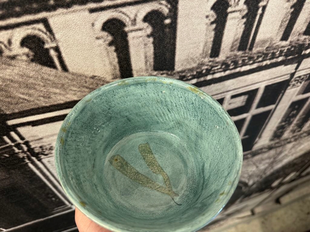 Ručně vyráběný kelímek na mýdlo