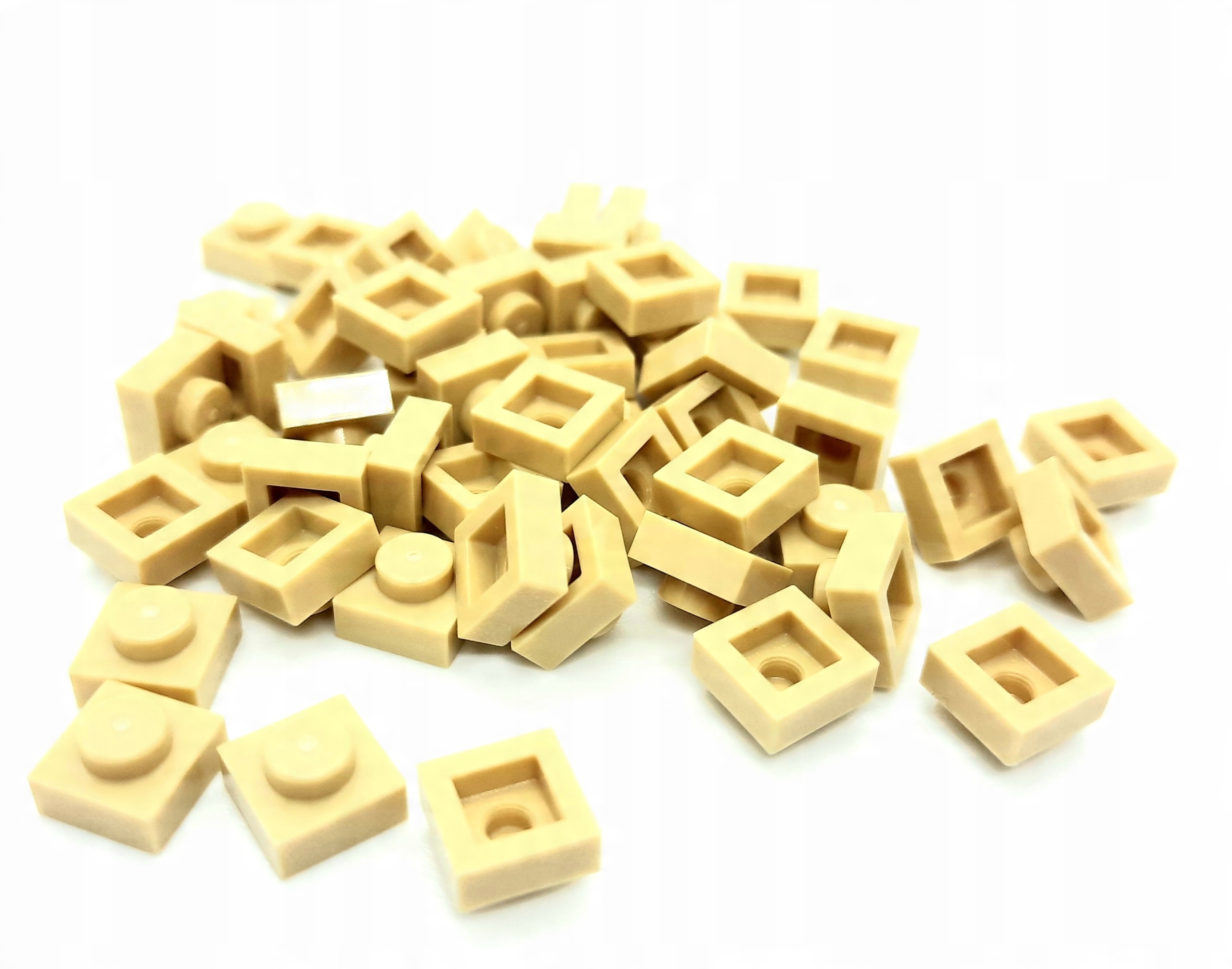 

Lego 3024 Plate 1x1 Tan 50szt.Nowe