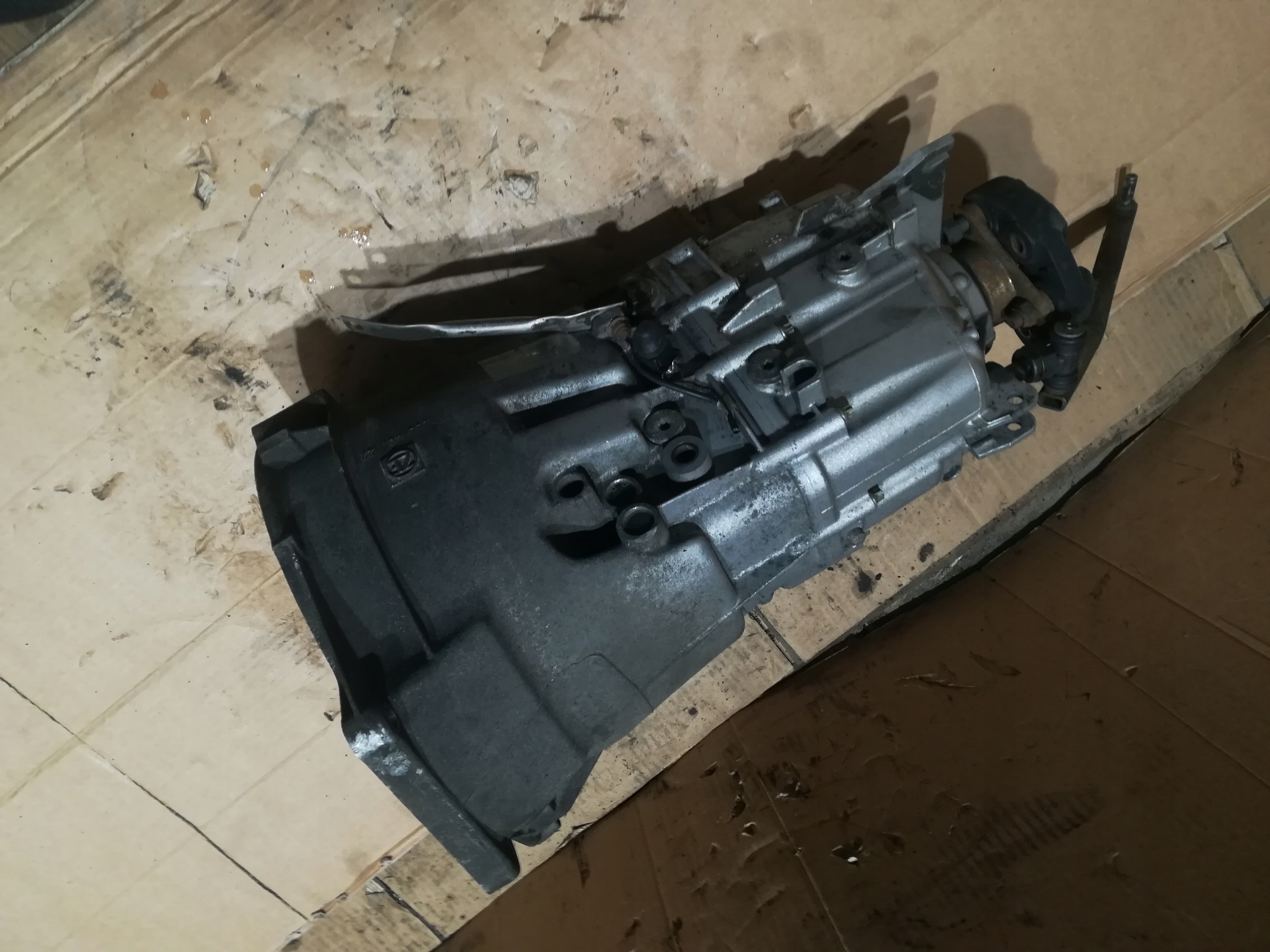 Převodovka BMW E46 2.0D 1053401127