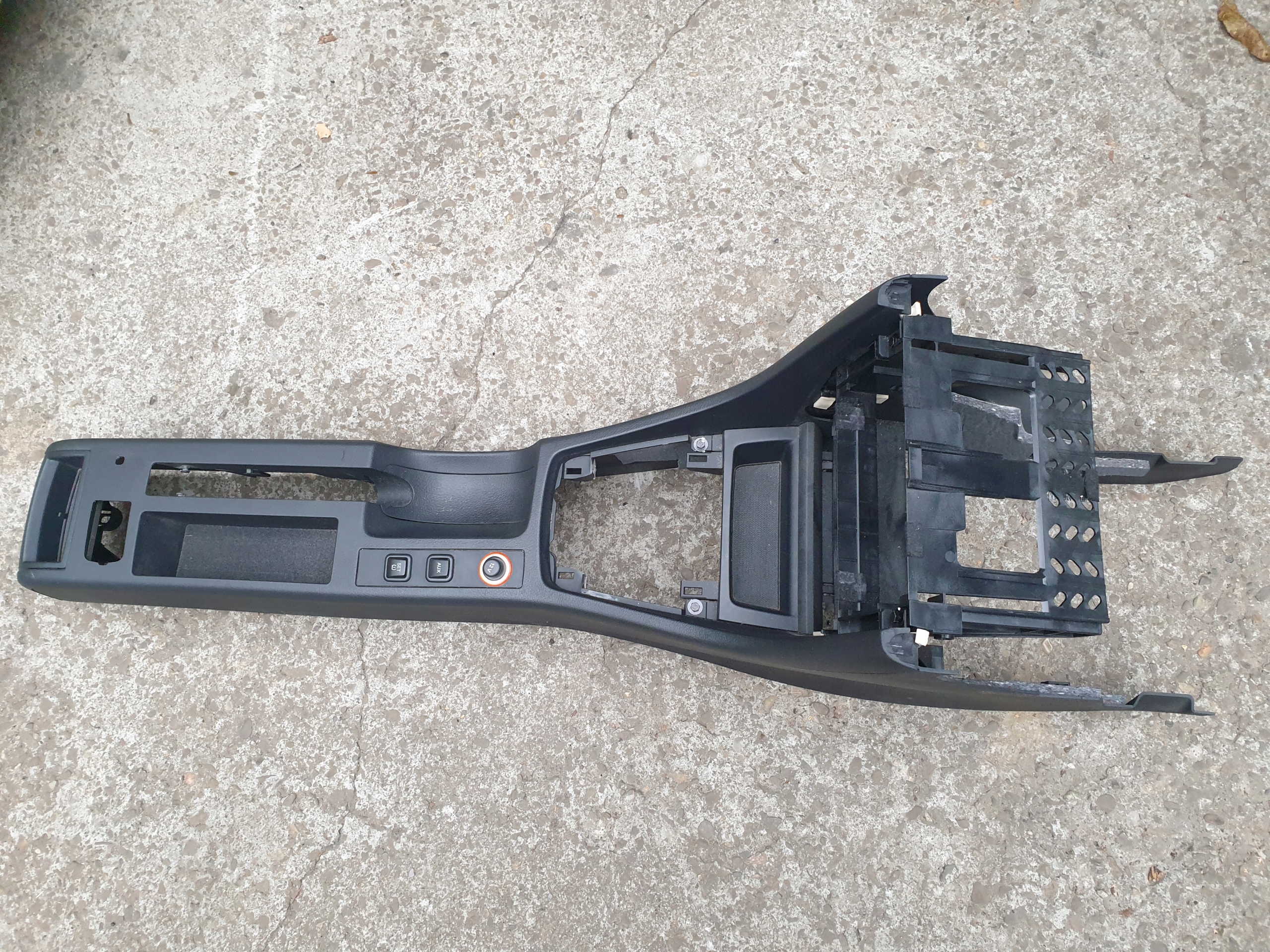 Console TUNEL Moyenne SEAT EXEO 2008