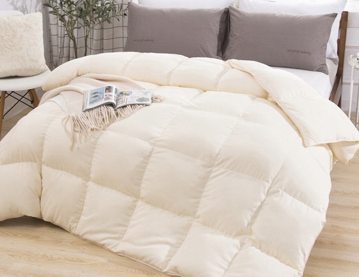 KOŁDRA PUCHOWA 220x200 PUCH GĘSI 3 kg 2 KOLORY Stan opakowania oryginalne