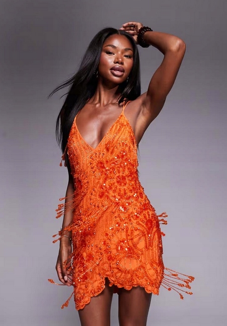 Zdobené Šaty S Korálky, Design 38 M