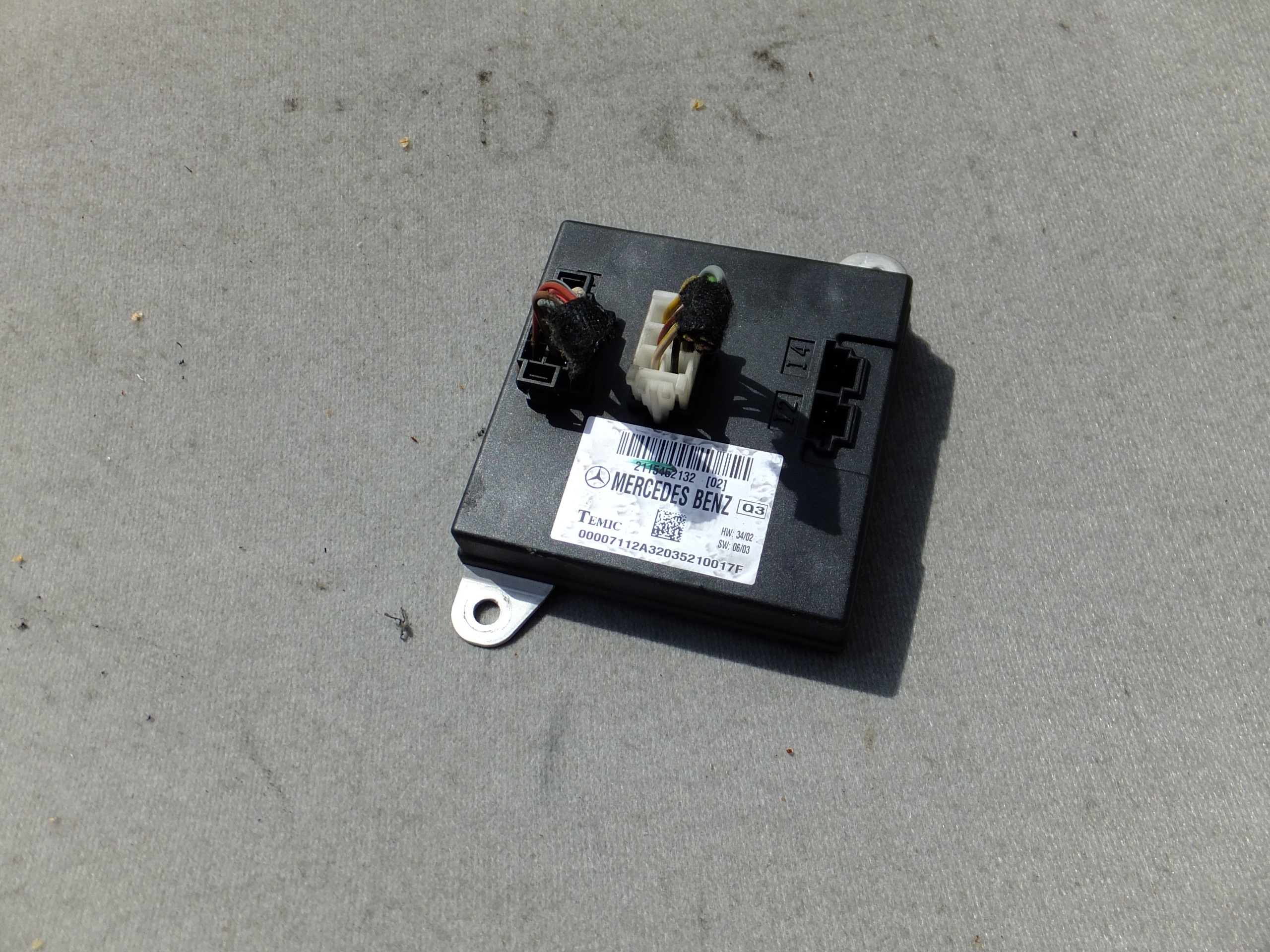module control unit mercedes w211 2115452132