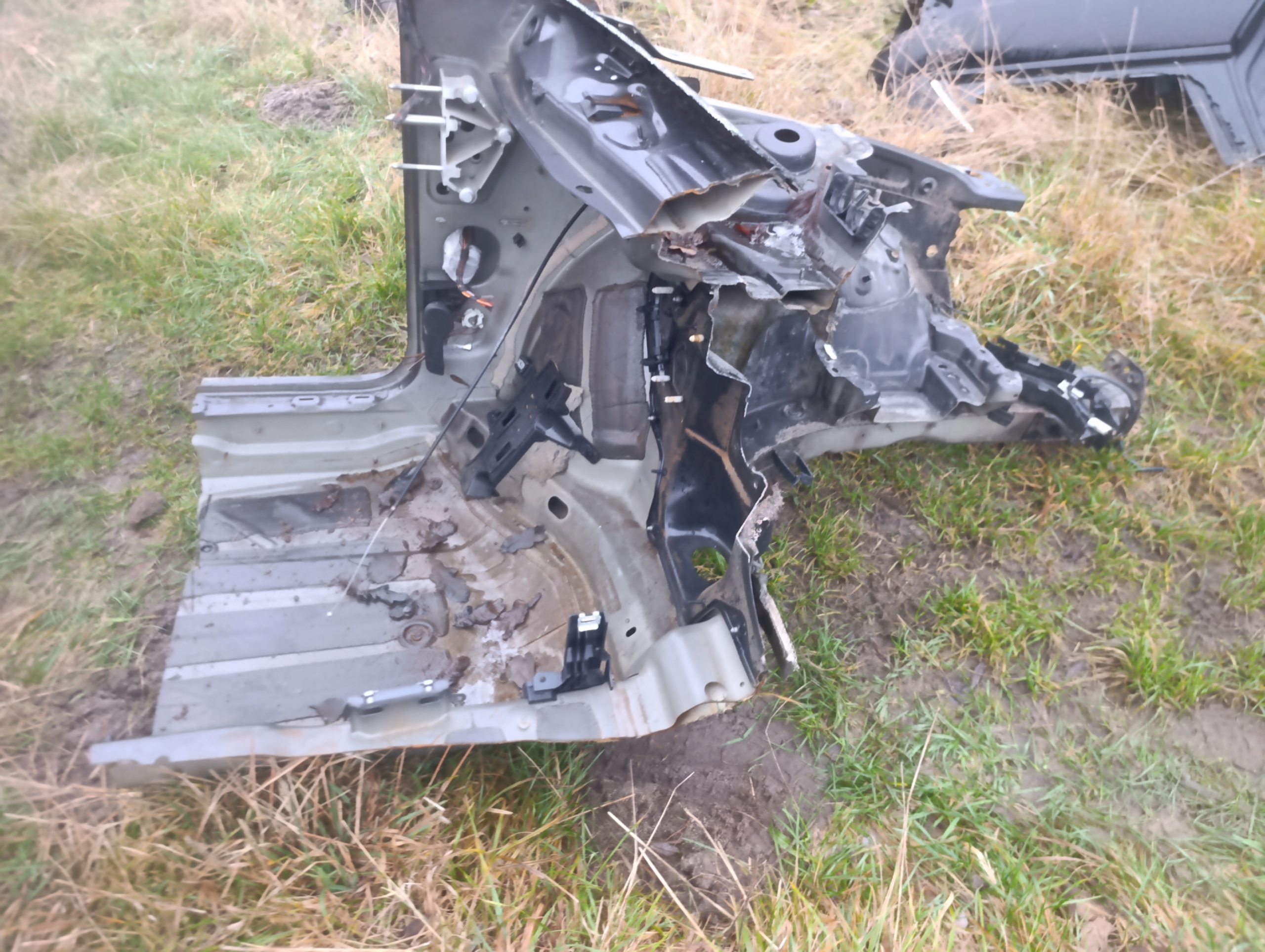 quarter left front left front Volkswagen Passat B7
