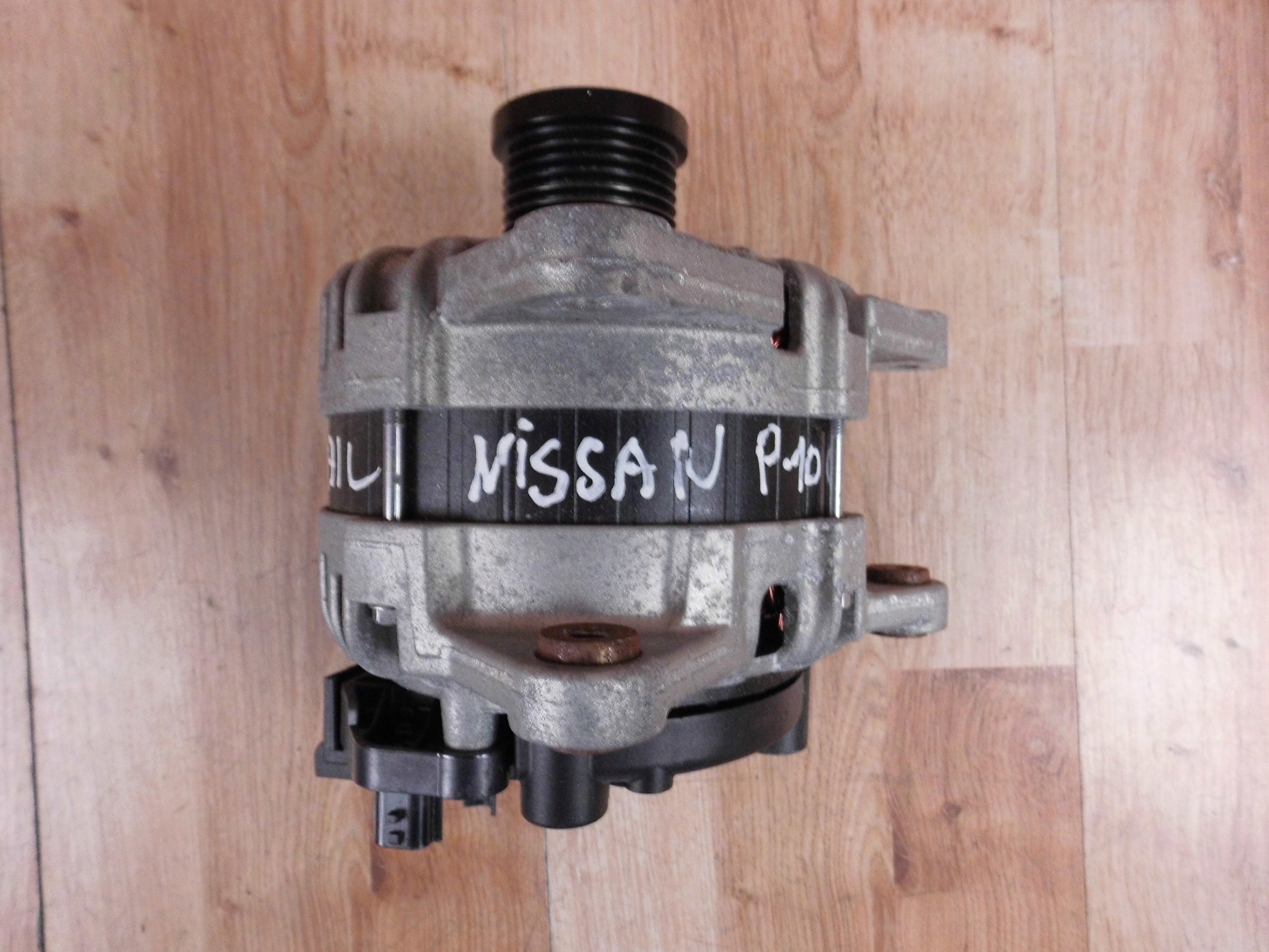 Renault Nissan 1.3 BENZ alternator 231001993R