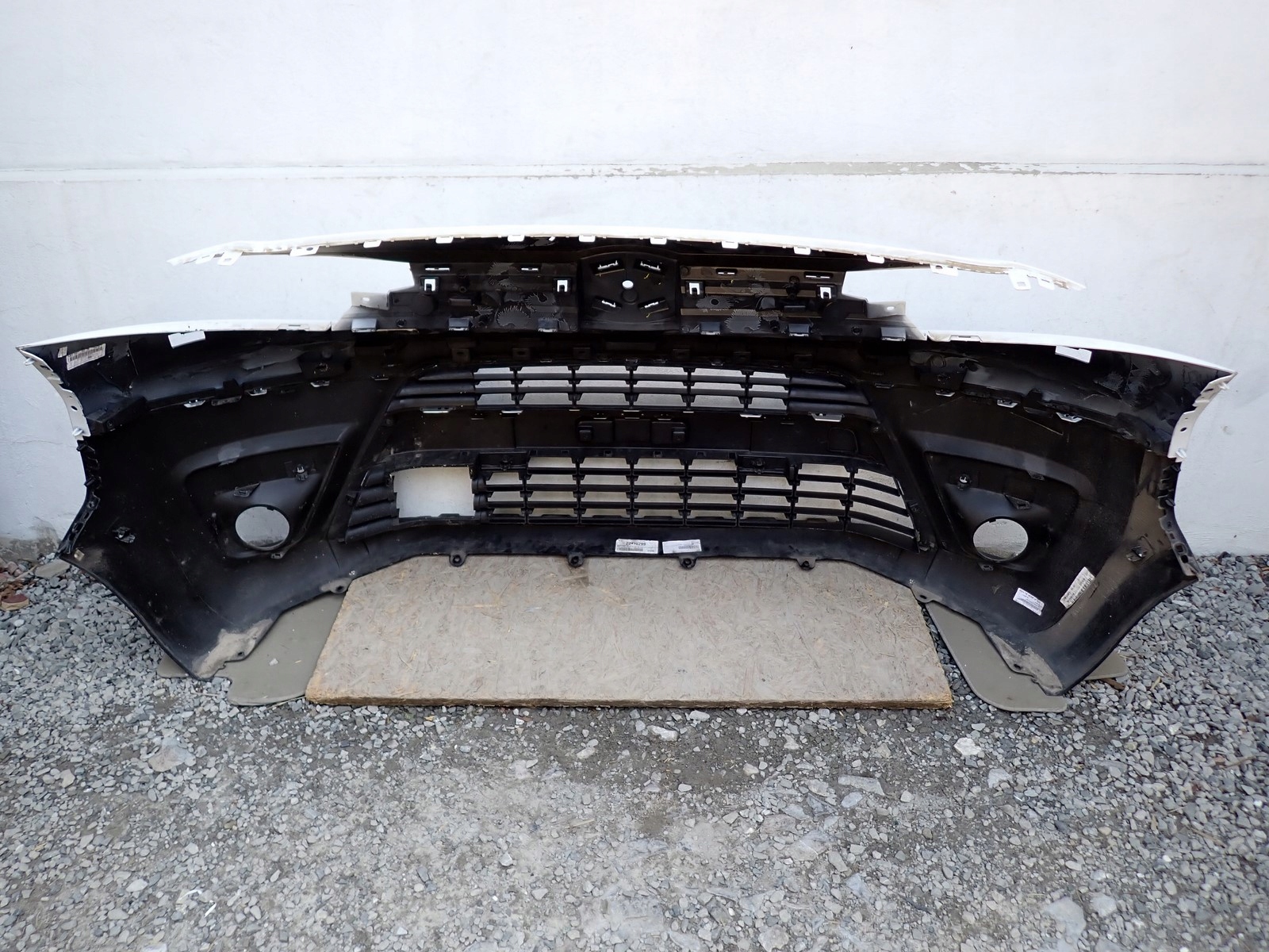 bumper front front TOYOTA PROACE 2016- 9811847477