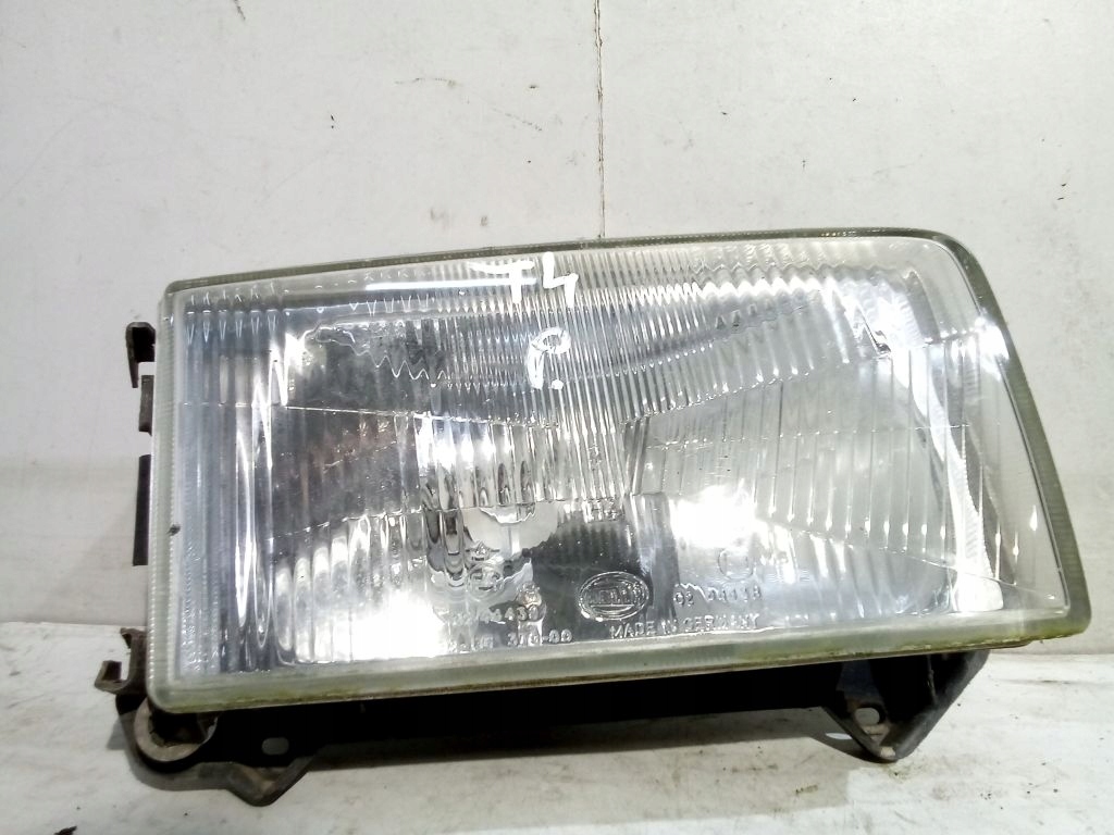 VW Transporter T4 light right front front Hella