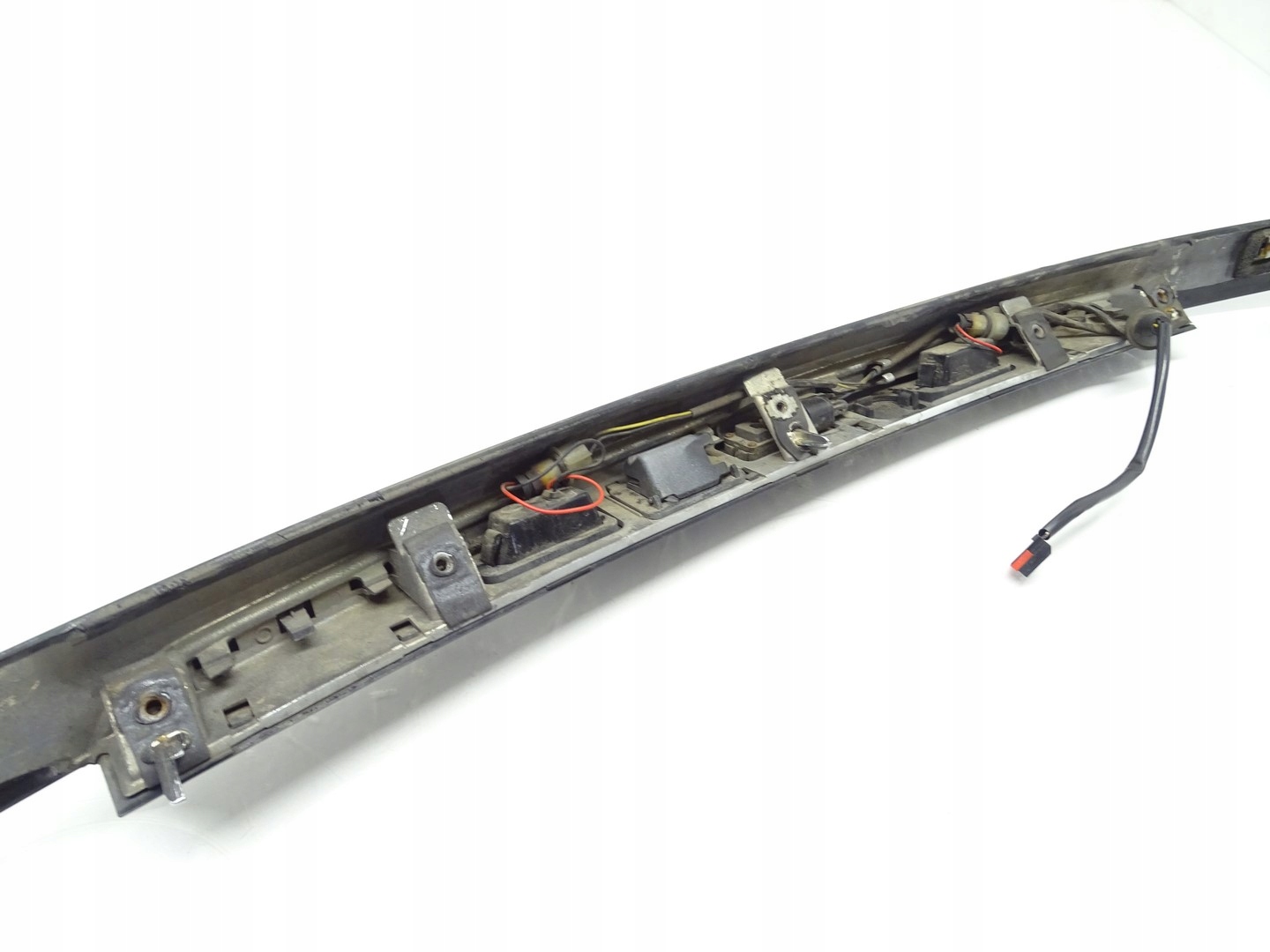 moulding bonnet JAGUAR XF cx23-13550-BF