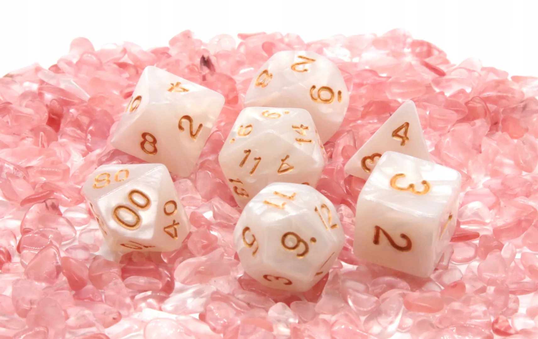 LWIĄTKO Z CINTRY ZESTAW 7 JADEITOWYCH KOŚCI KOSTEK RPG Kolor biały