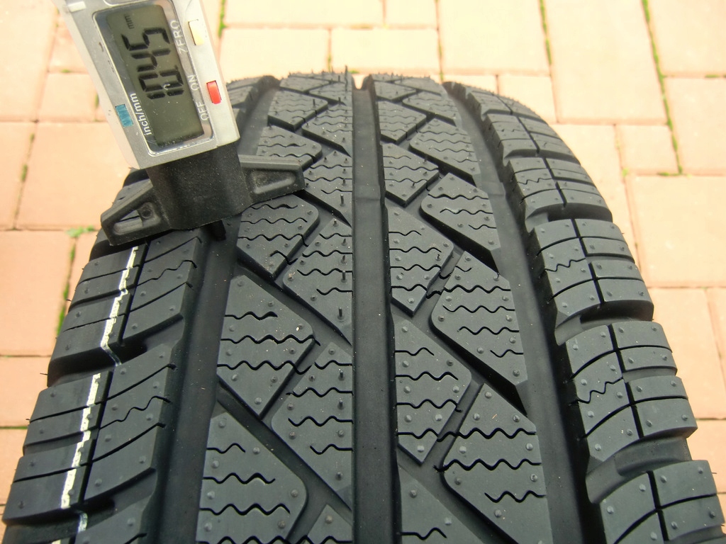 2 OPONY WIELOSEZONOWE 205/65R16C całoroczne BUS Model całoroczne 205/65R16C ZBYTGUM